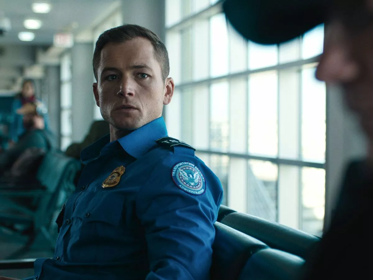 Carry On: Trailer, Poster, And 2 Image