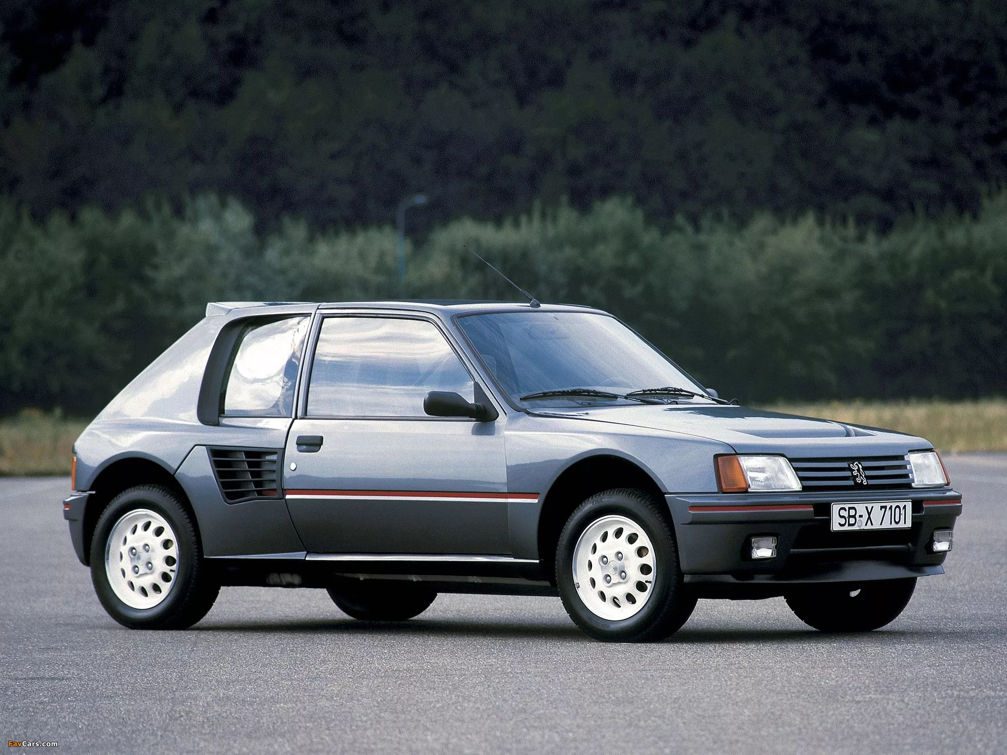 Peugeot 205 T16 1984–85 wallpaper