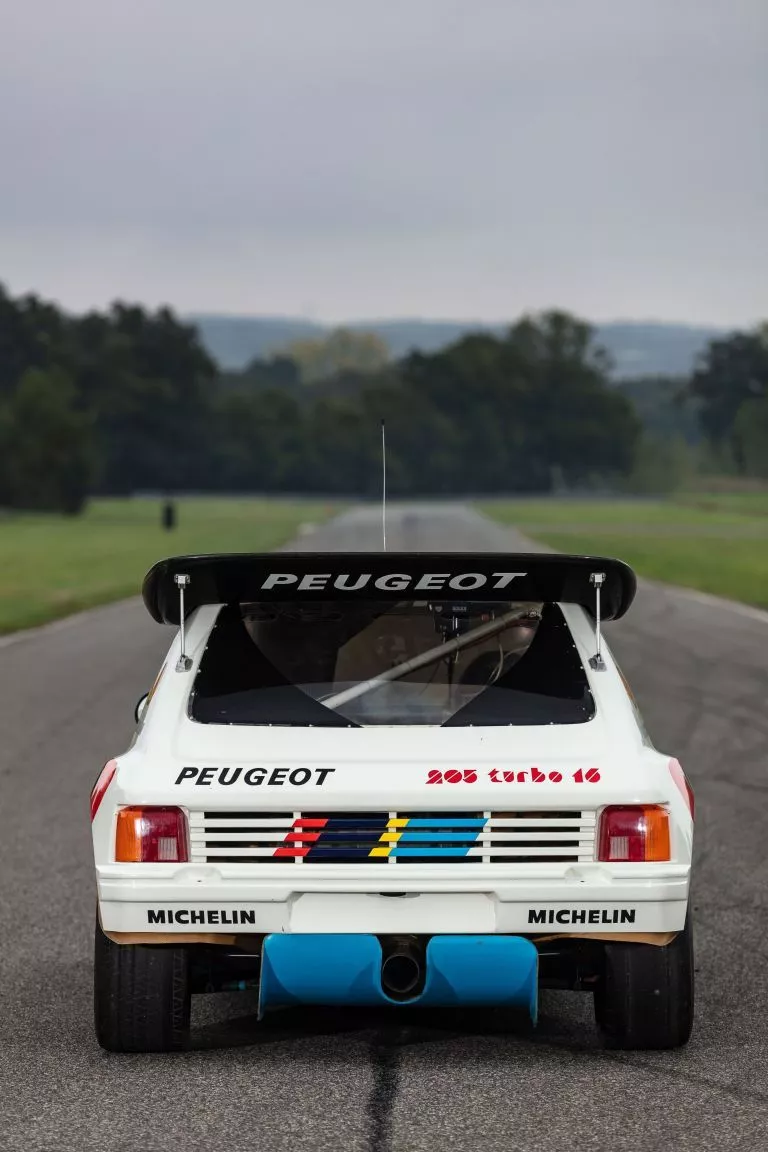 Peugeot 205 T16 Evo2 rally