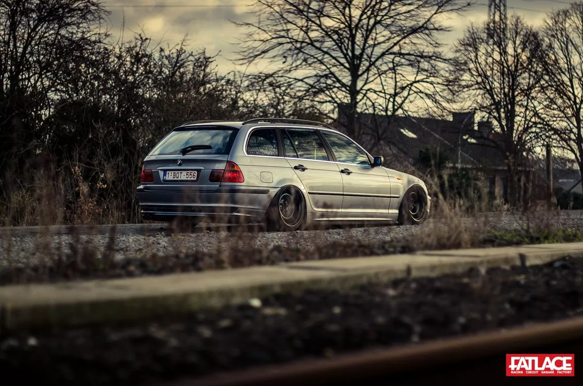 Slammed BMW E46 Touring