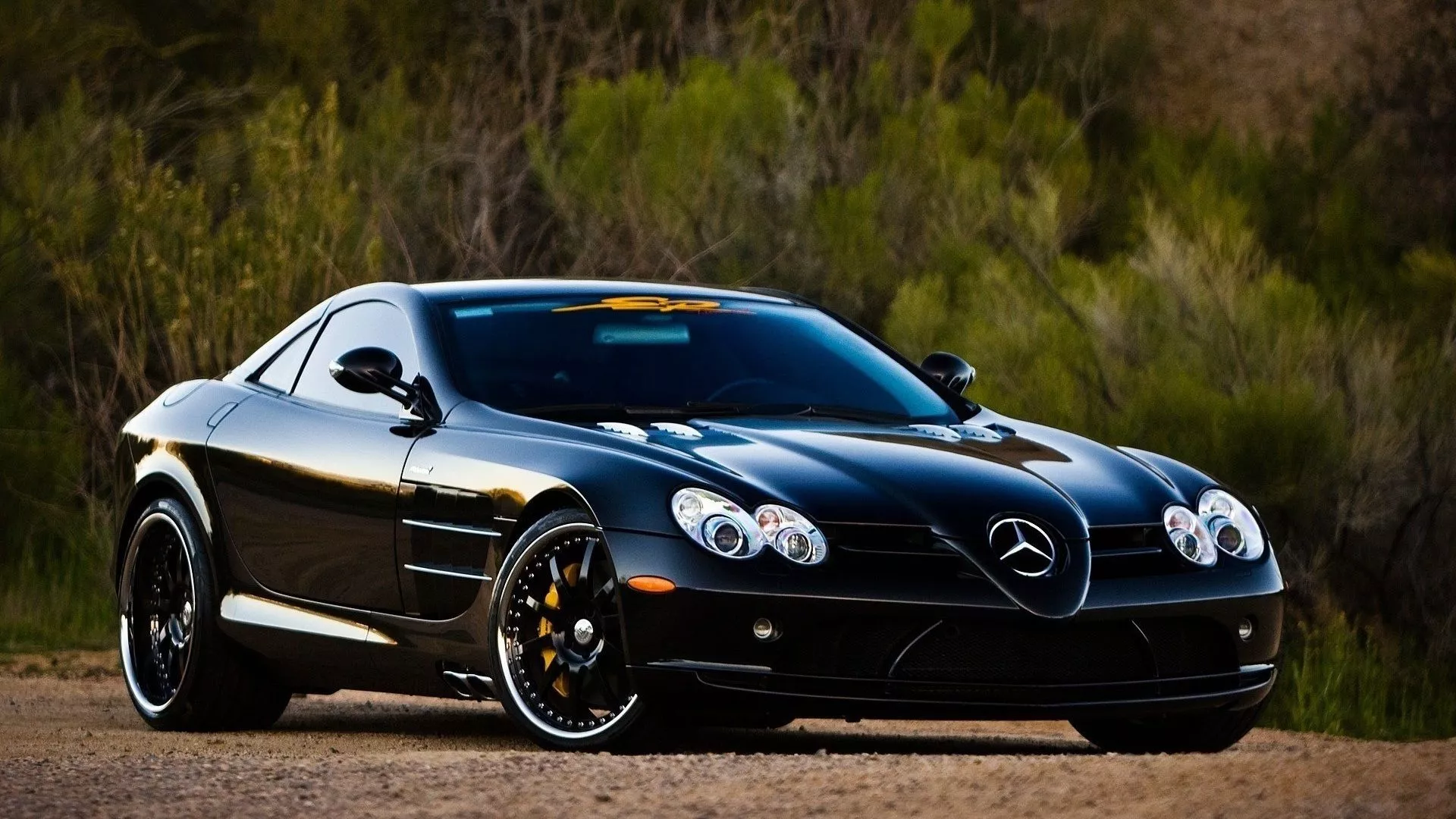 Download Vehicle Mercedes Benz SLR