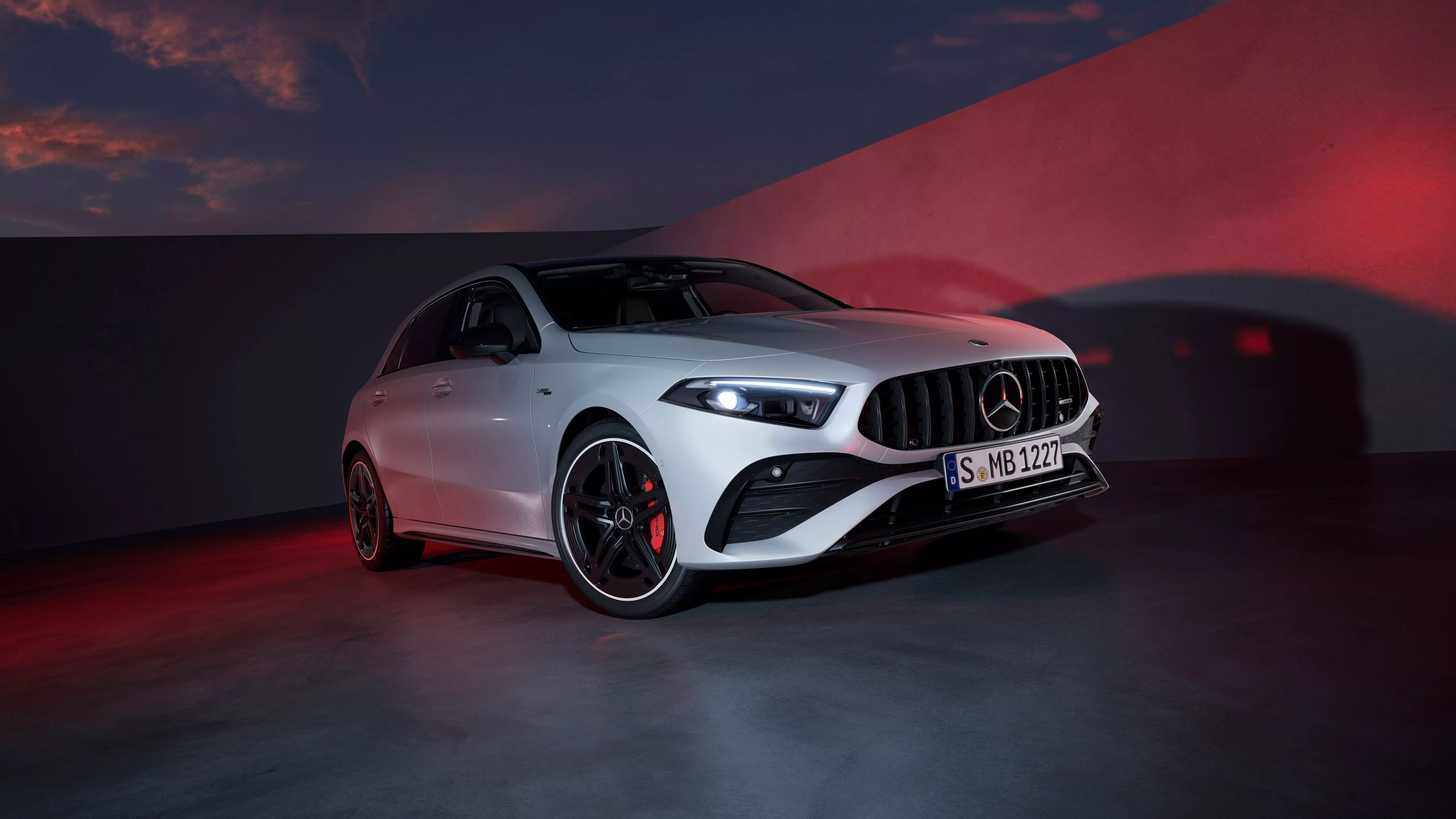 Mercedes AMG A 35 4MATIC 2022 5K