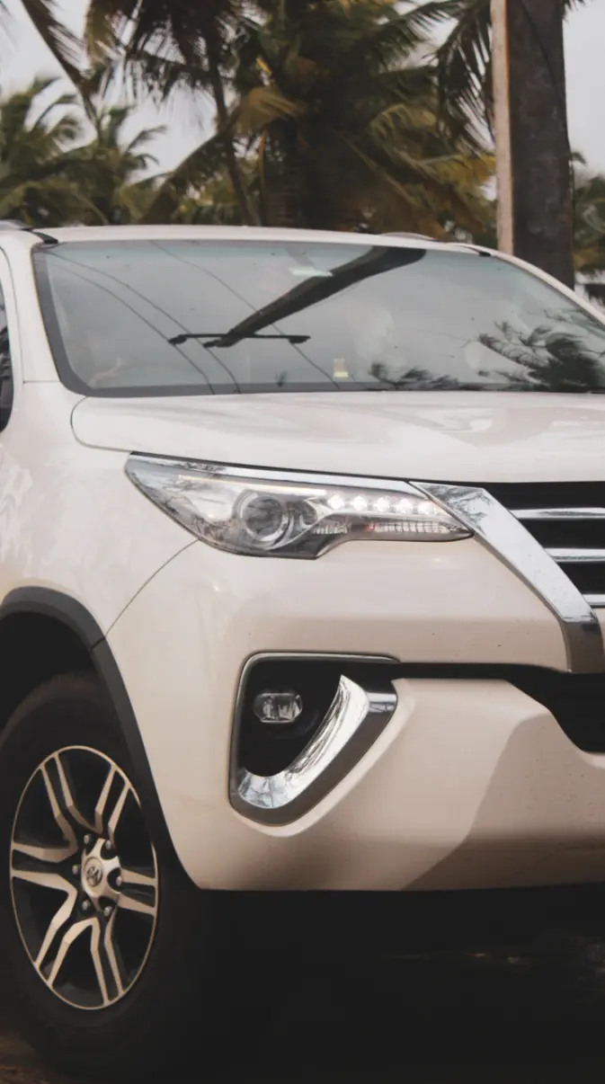 Toyota Fortuner wallpaper