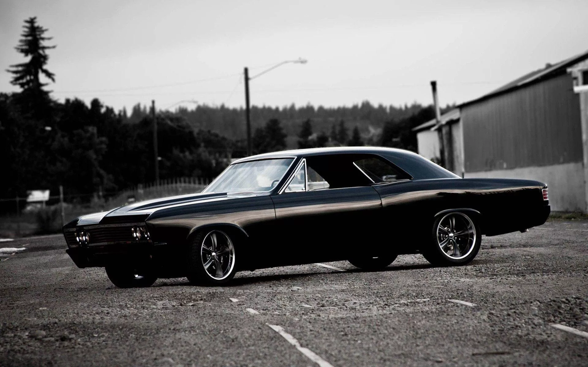Download Monochrome Chevrolet Impala 1967 Wallpaper