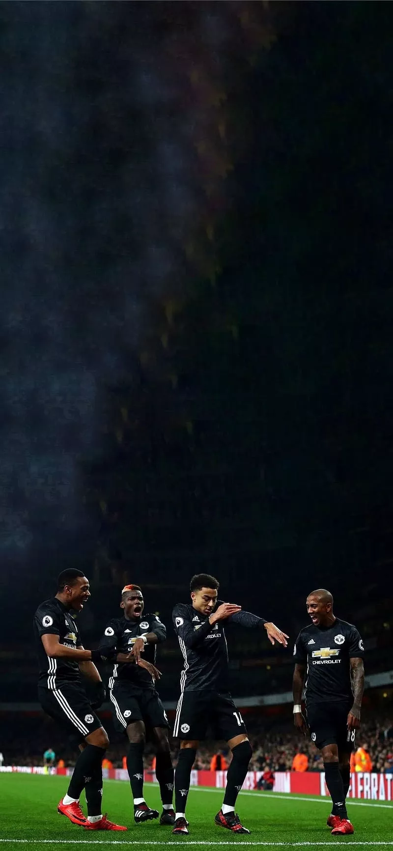 HD iphone football wallpaper