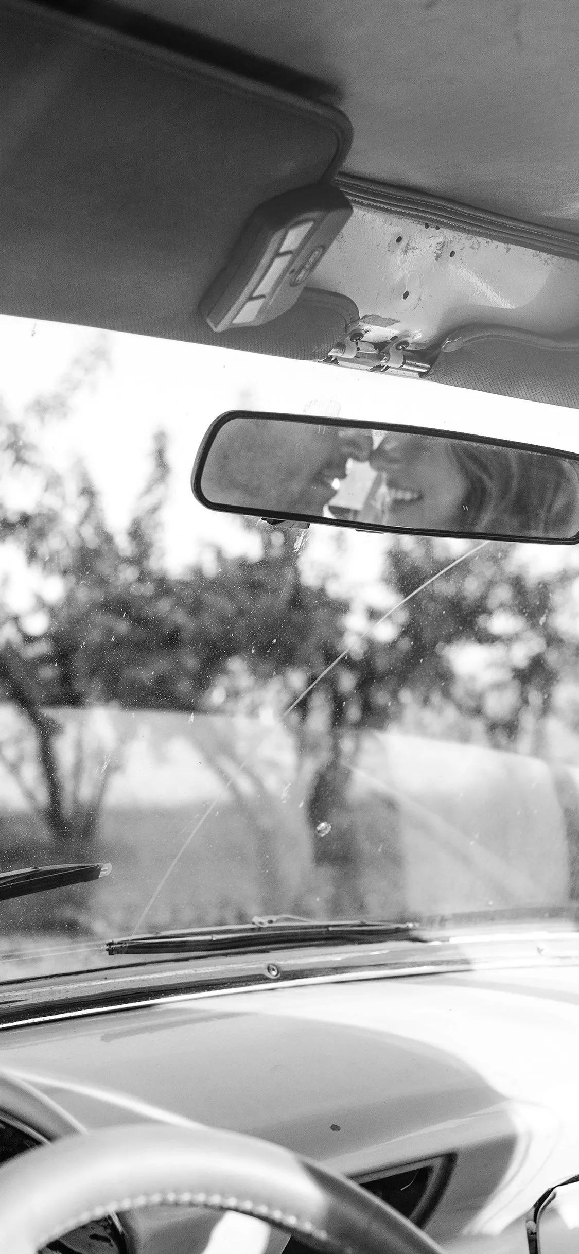 Car Couple Love City Kiss Cute