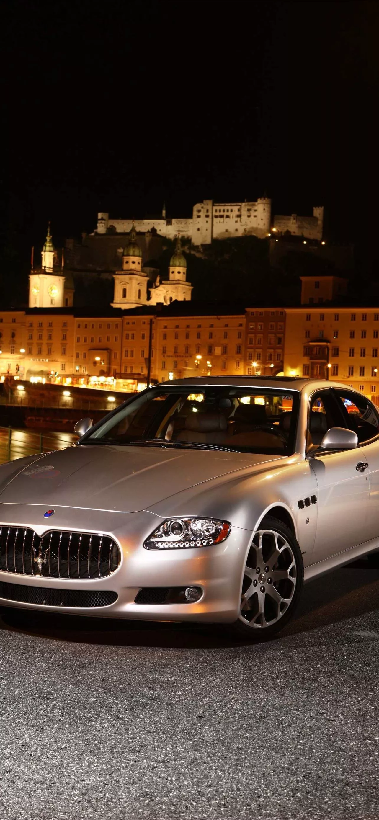maserati quattroporte iPhone Wallpaper