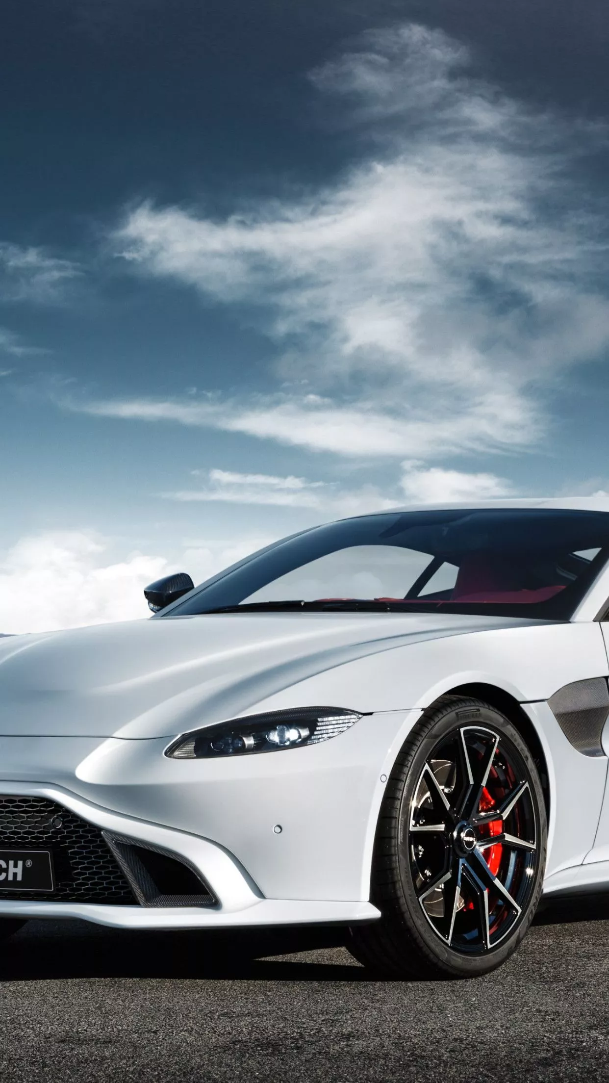 Aston Martin Vantage Startech 1242x2208