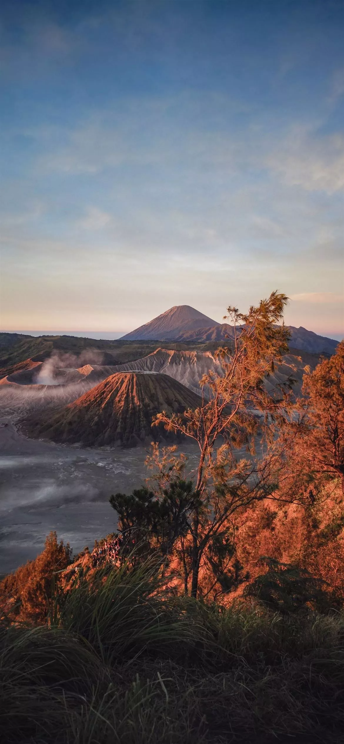 Best Mount bromo iPhone 12 HD