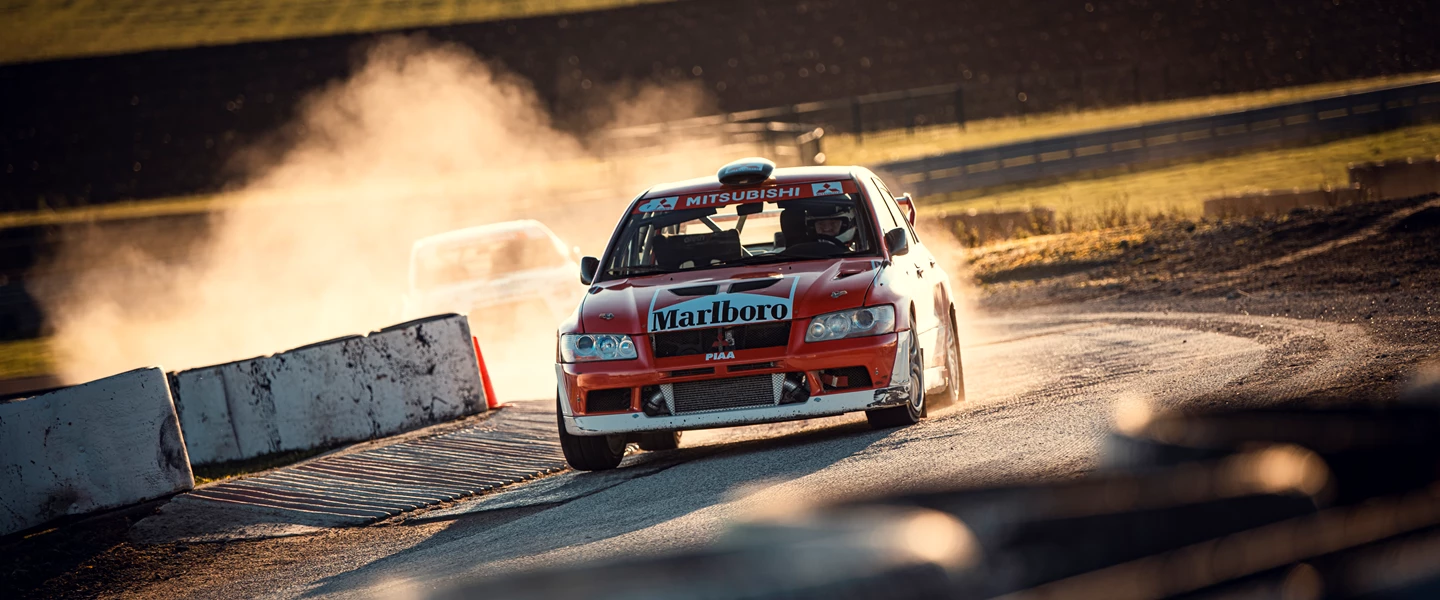 Race- and rally cars
