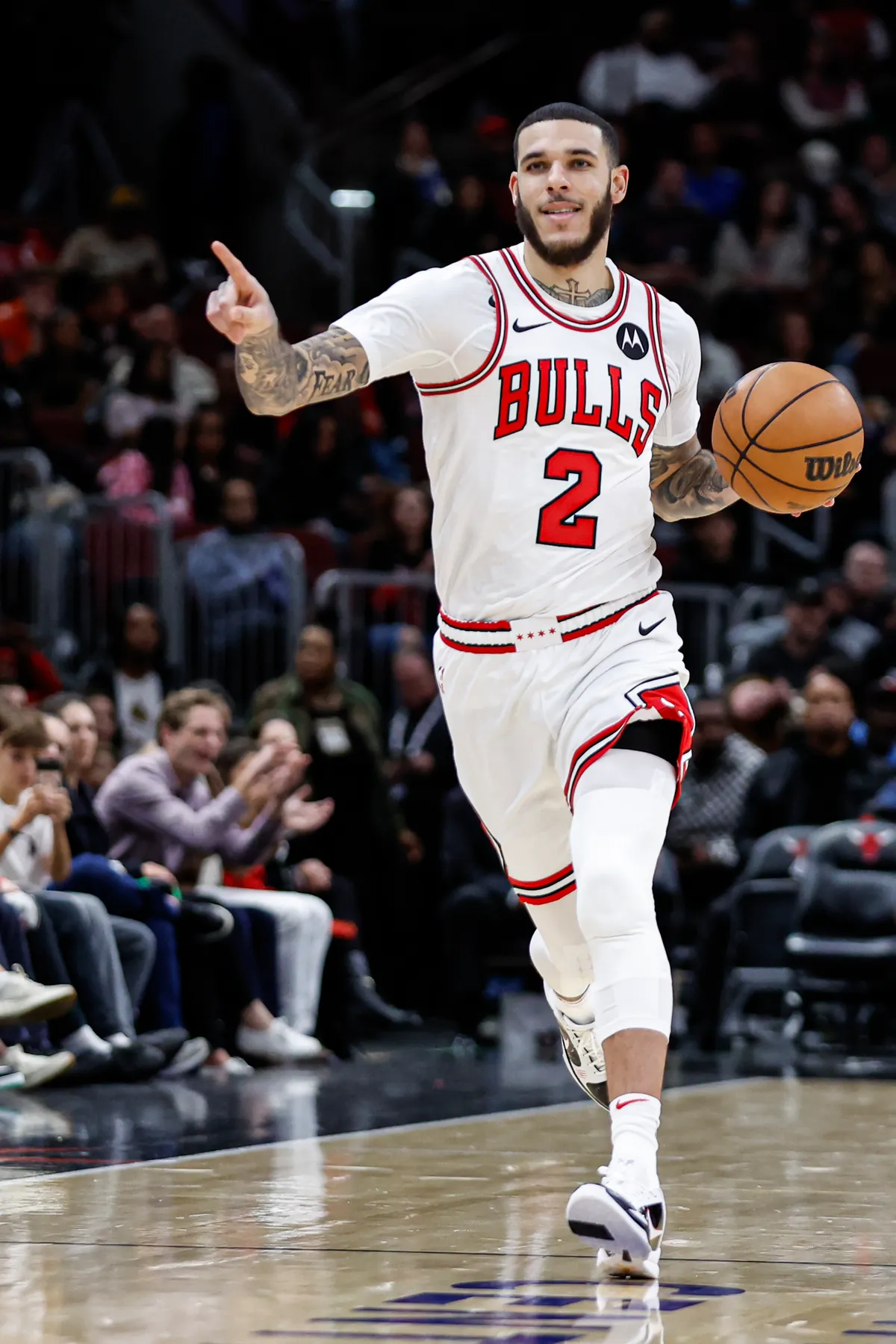 Bulls' Lonzo Ball returns to NBA action