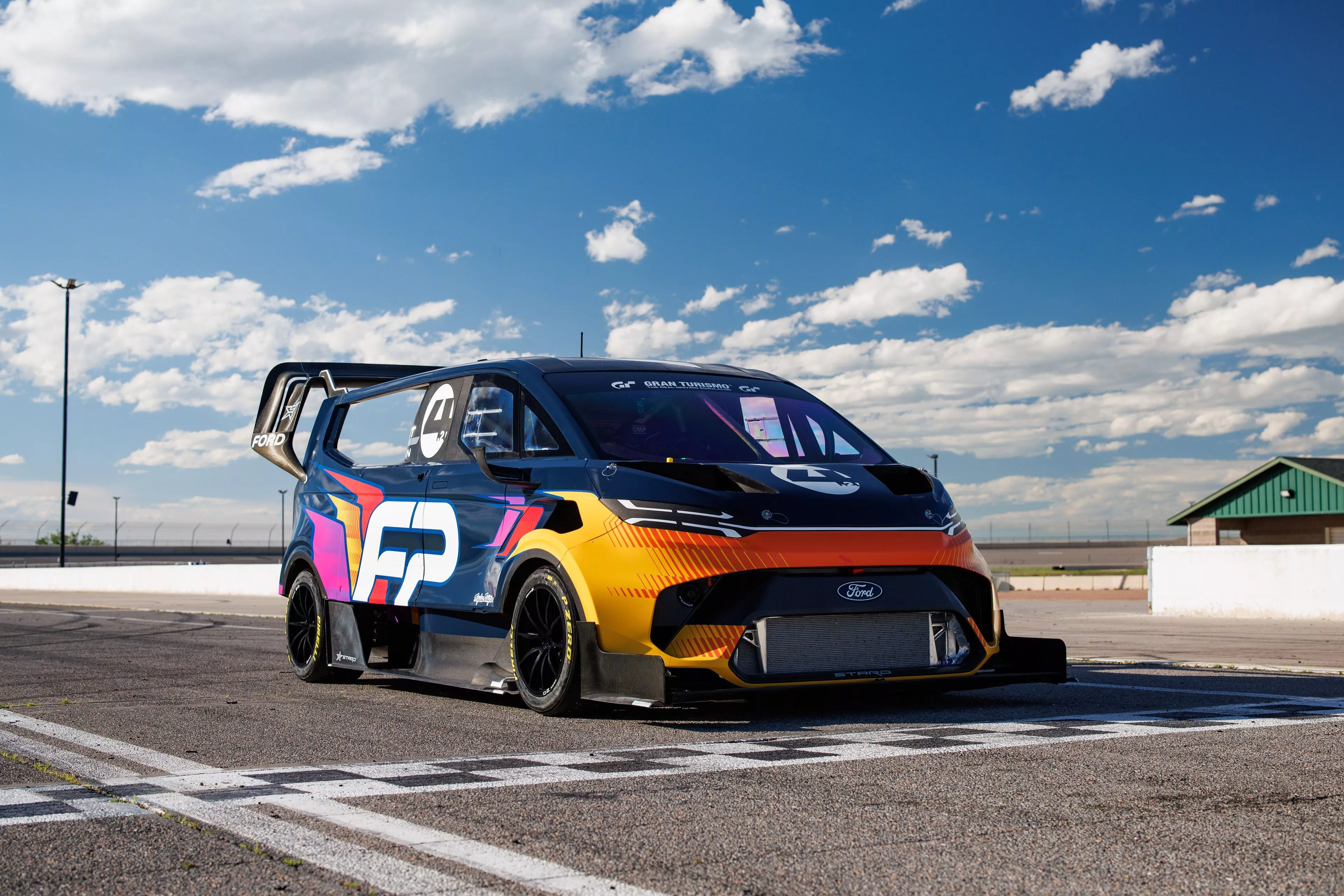 Electric Ford SuperVan 4.2 Image