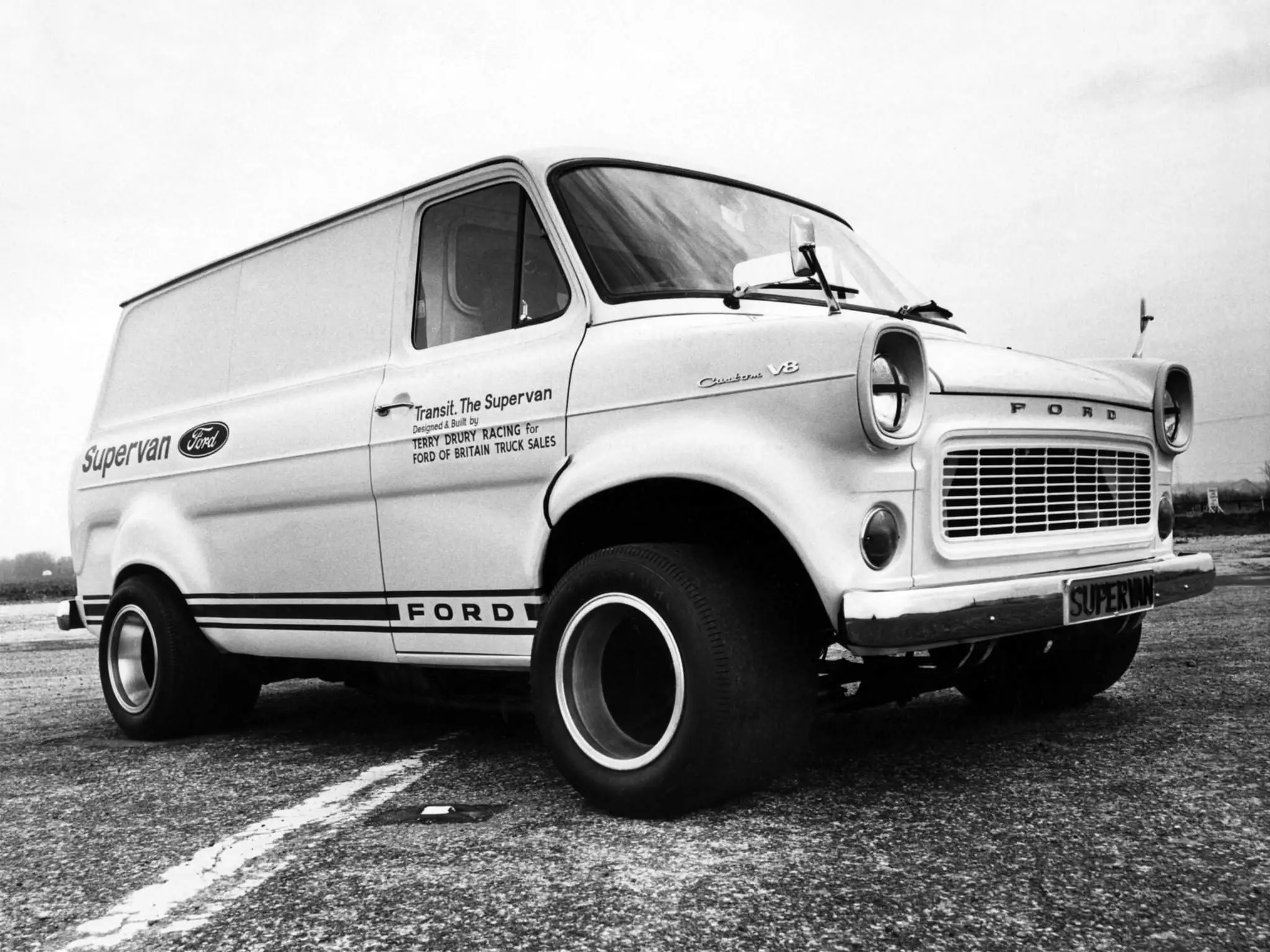 Ford Supervan Is Actually Just a Ford GT40