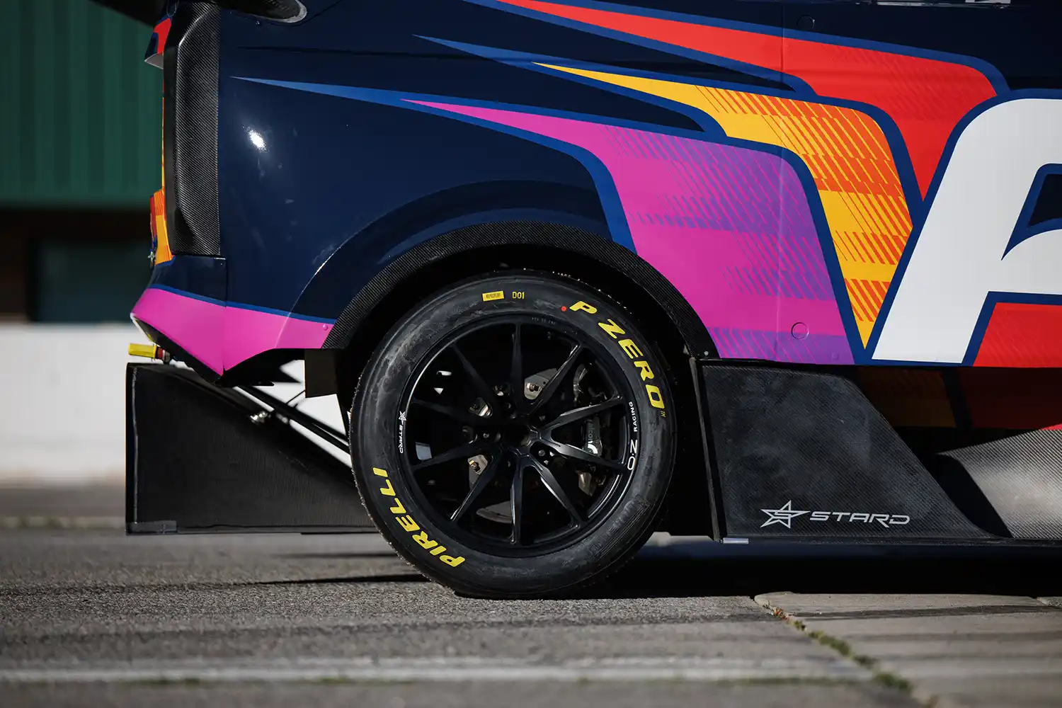 Ford Supervan 4.2 PIKES PEAK. EN.WHEELZ.ME