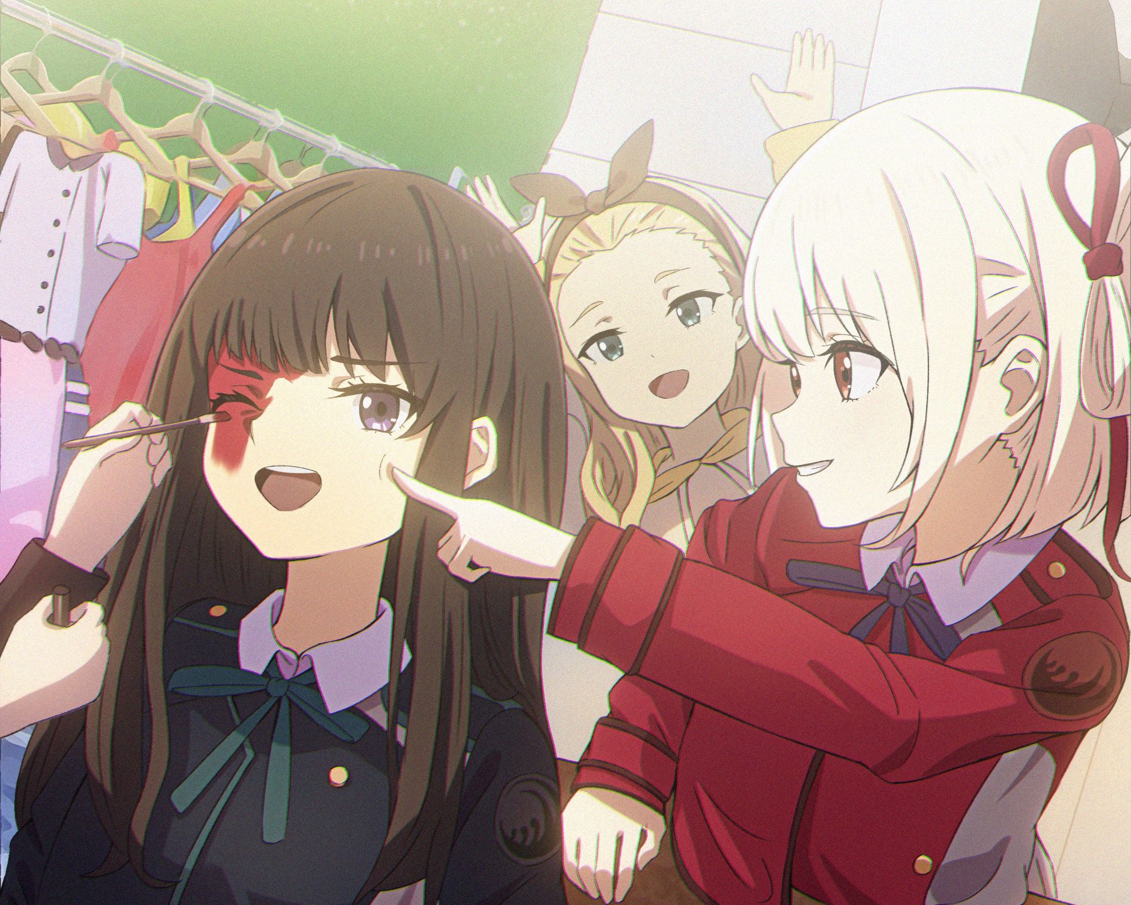 Chisato Nishikigi Takina Inoue Anime