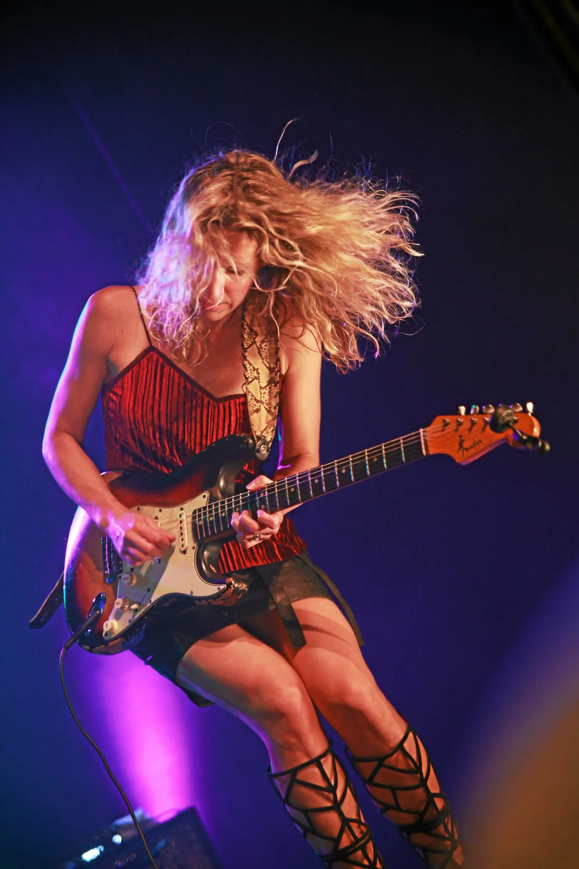 Guitarist Ana Popovic brings multi