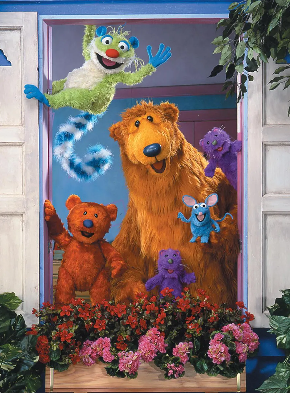 Moments in Bear in the Big Blue House