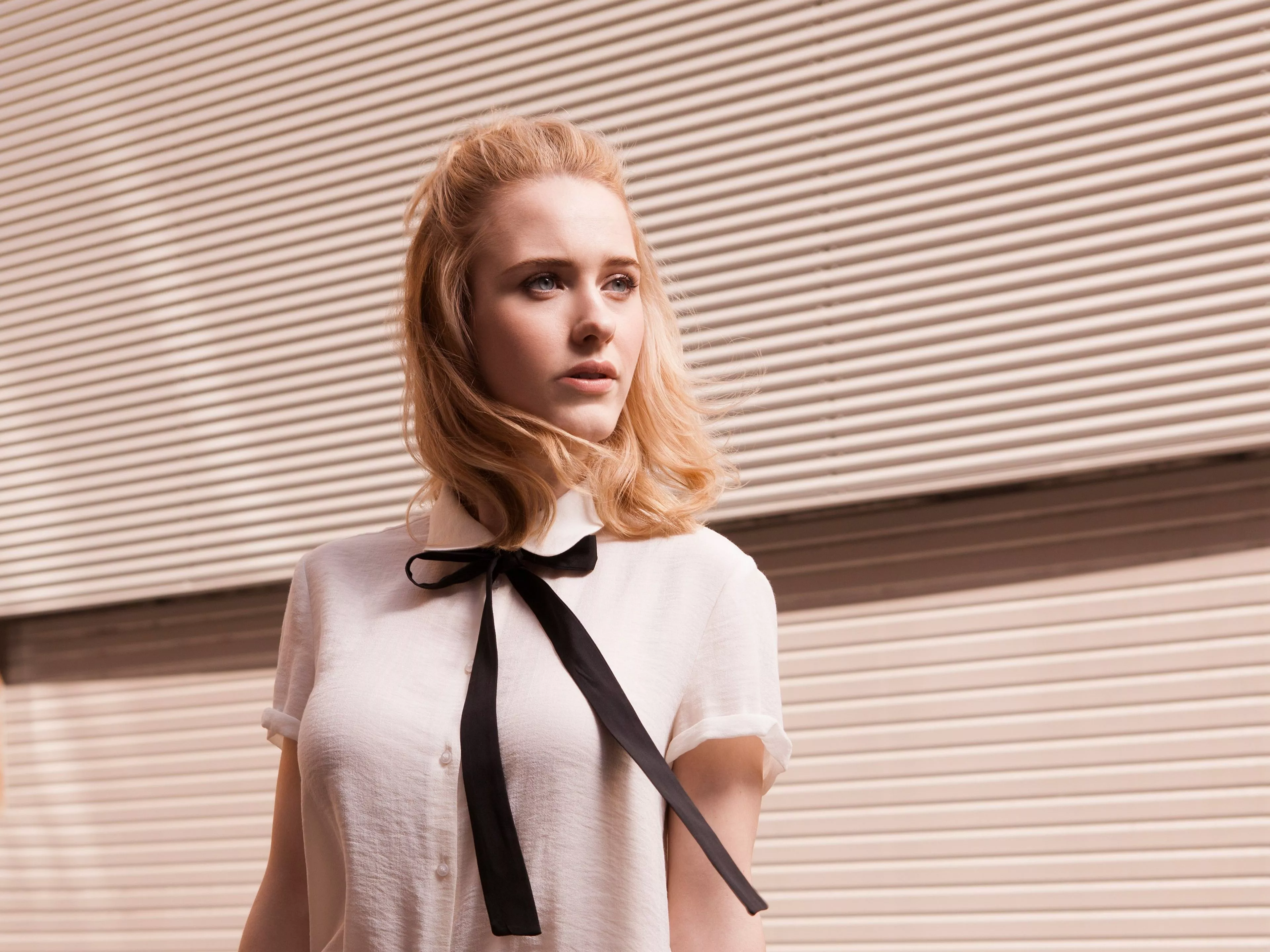 Download Blue Eyes Blonde Actress