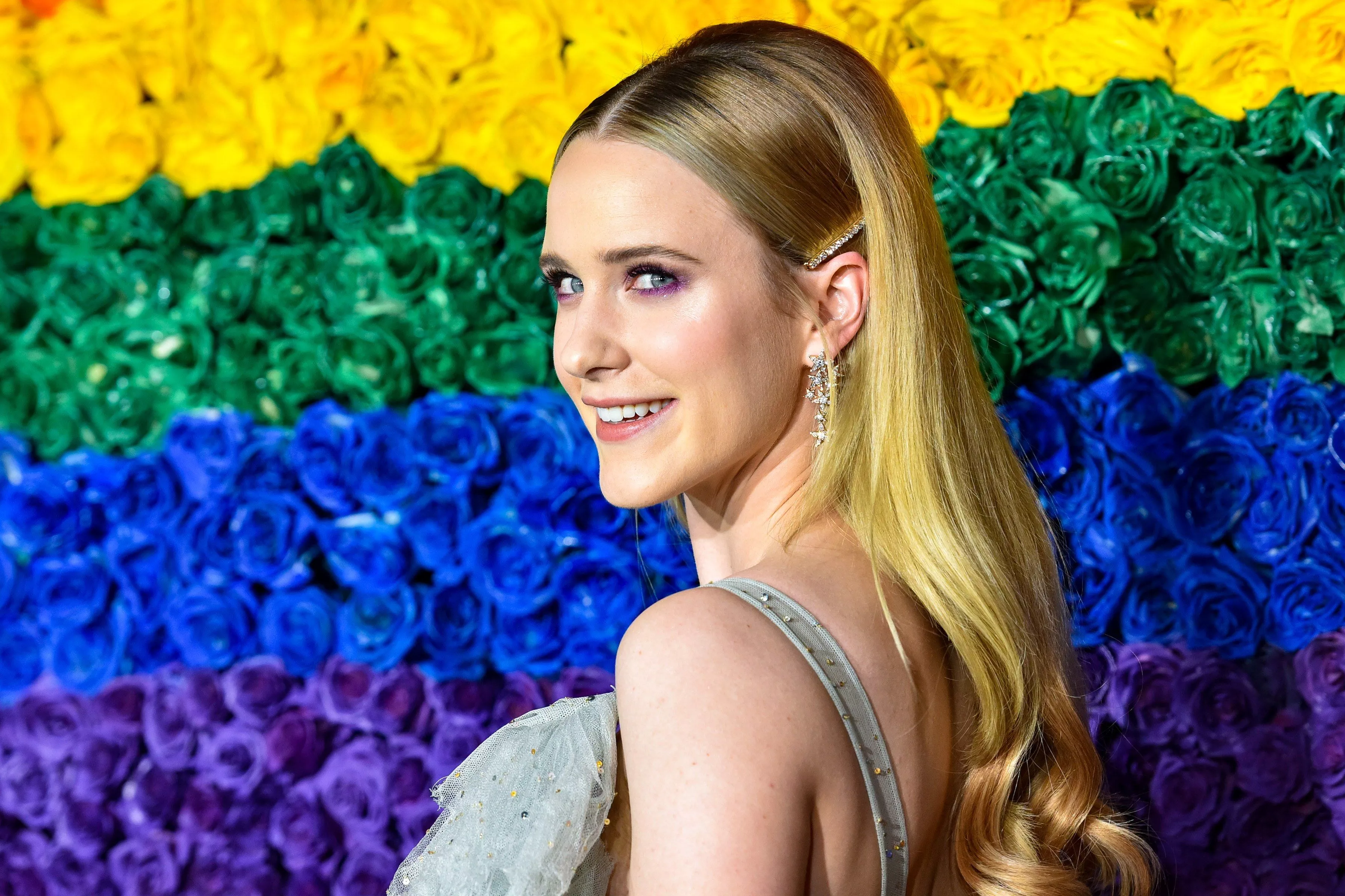 Celebrity Rachel Brosnahan HD Wallpaper