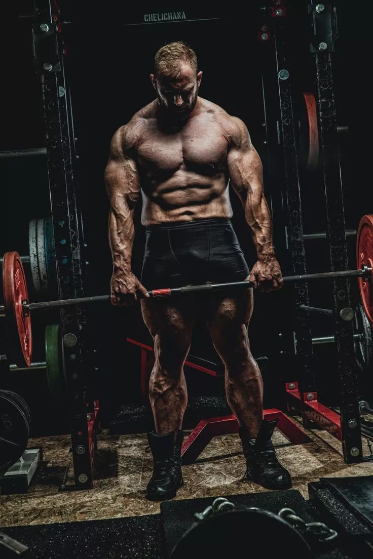 muscle builder weightlifter