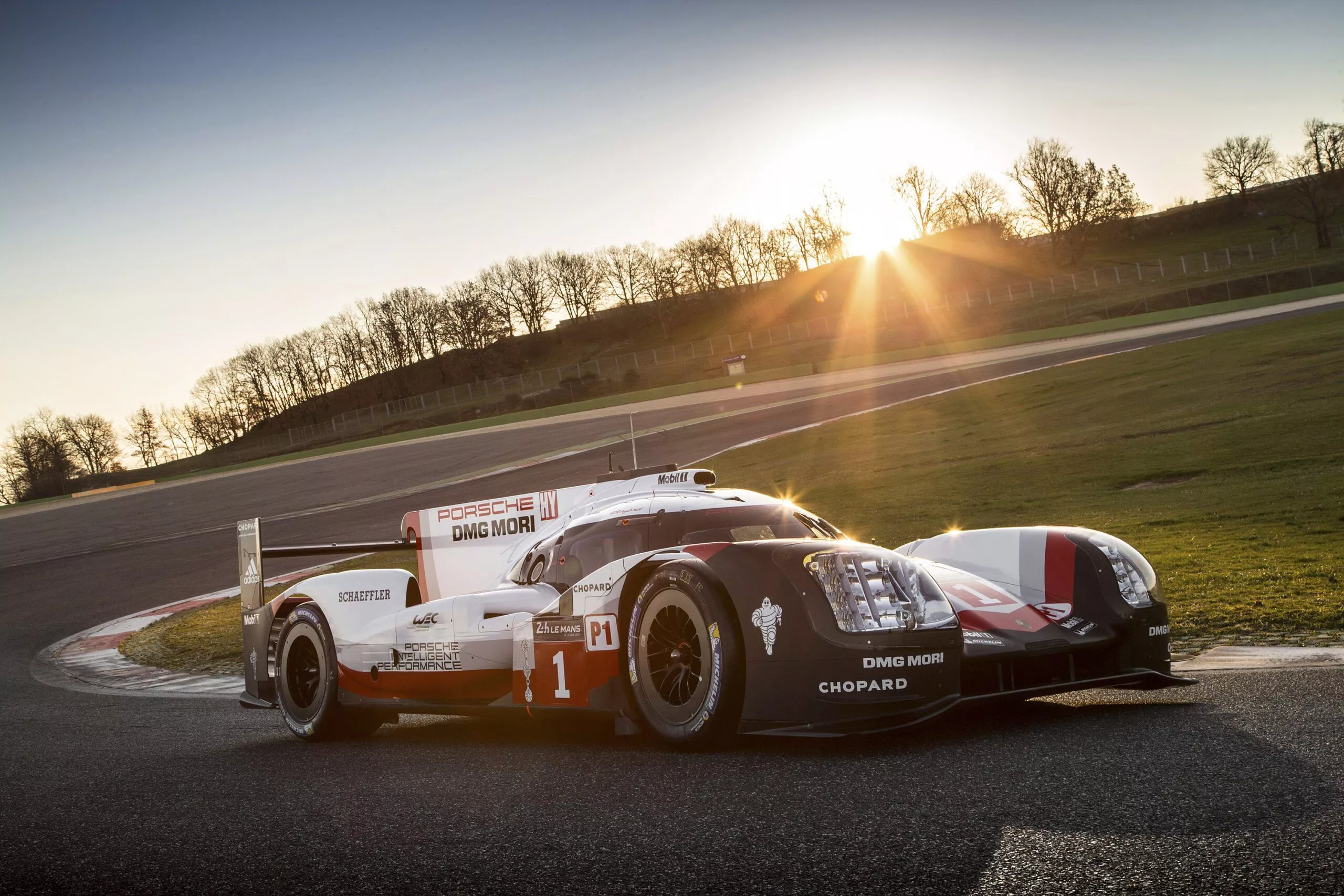 Porsche 919 Hybrid Wallpaper