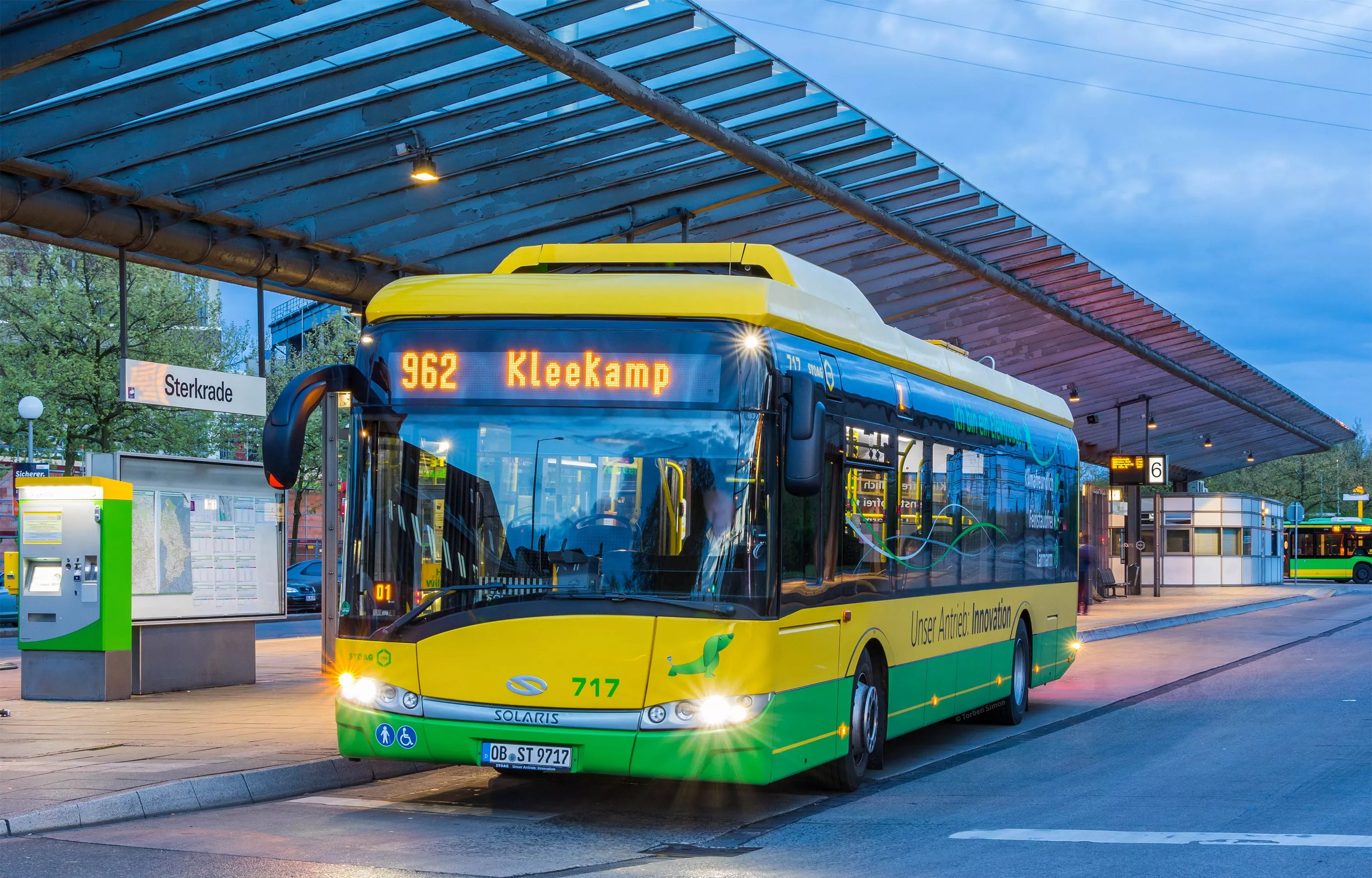 Wallpaper Bus German Cars 3000x1920