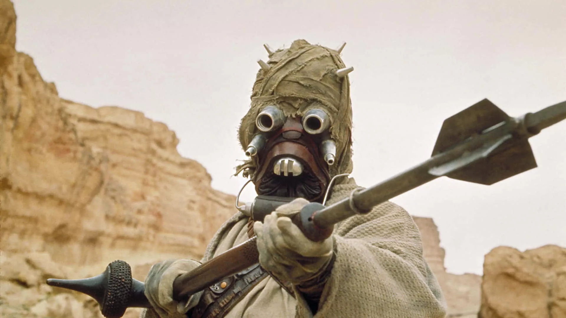 Tusken Raider Taking Aim Wallpaper