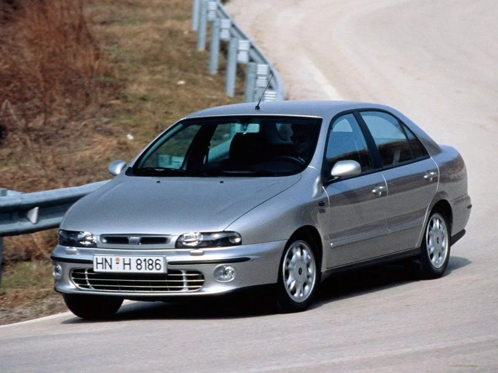 interior and exterior Fiat Marea