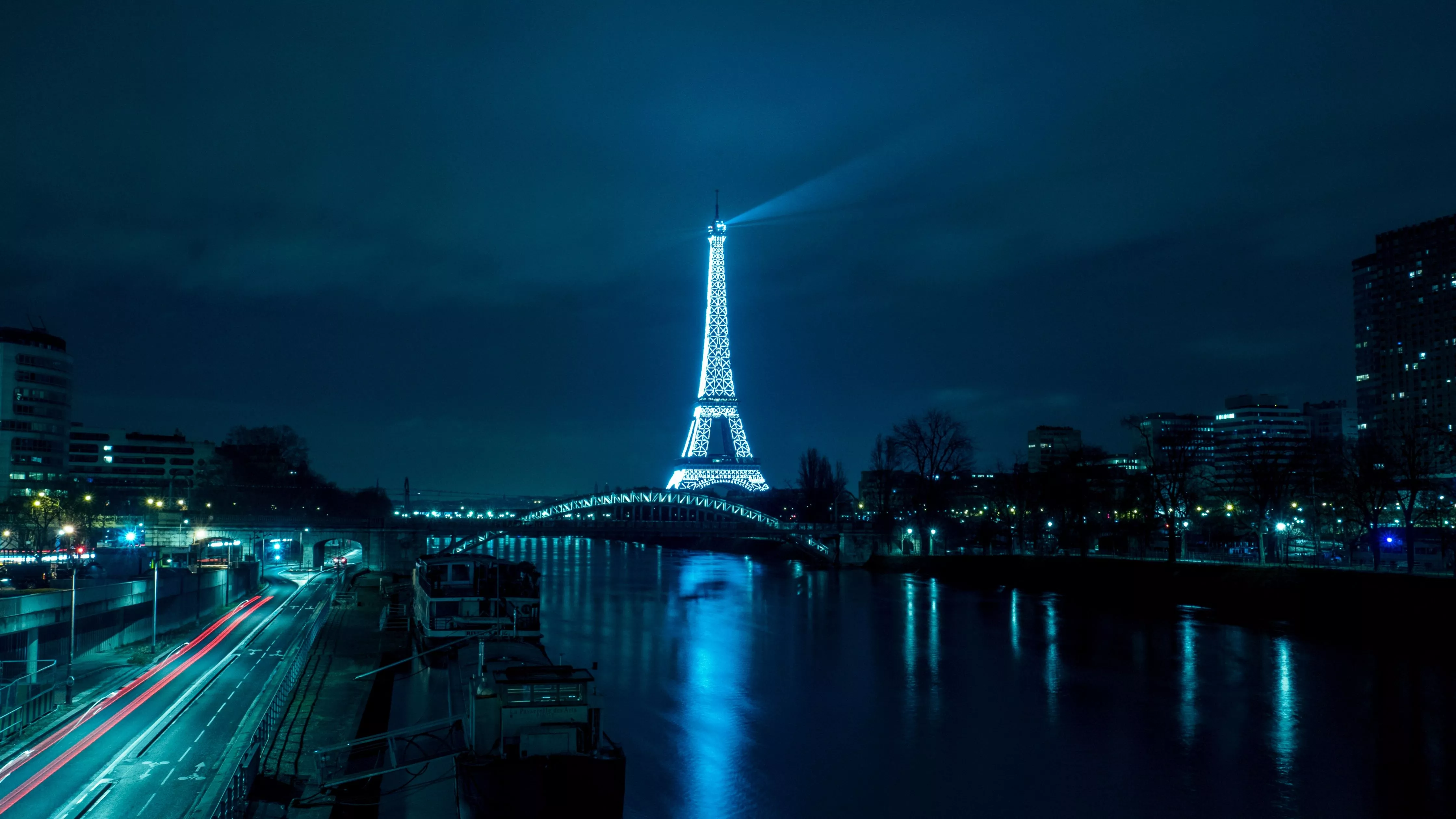 Eiffel Tower Wallpaper 4K, France