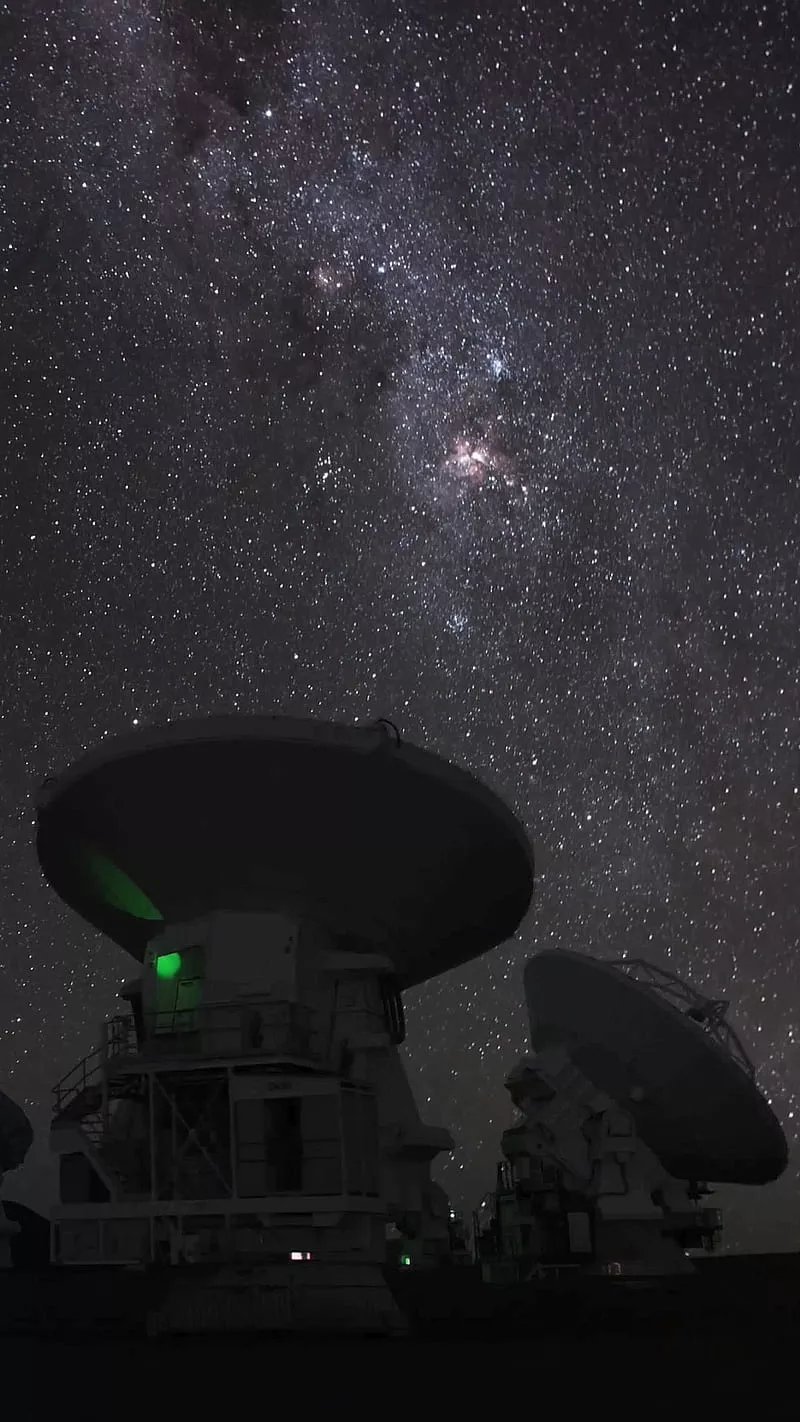 HD radio telescope wallpaper