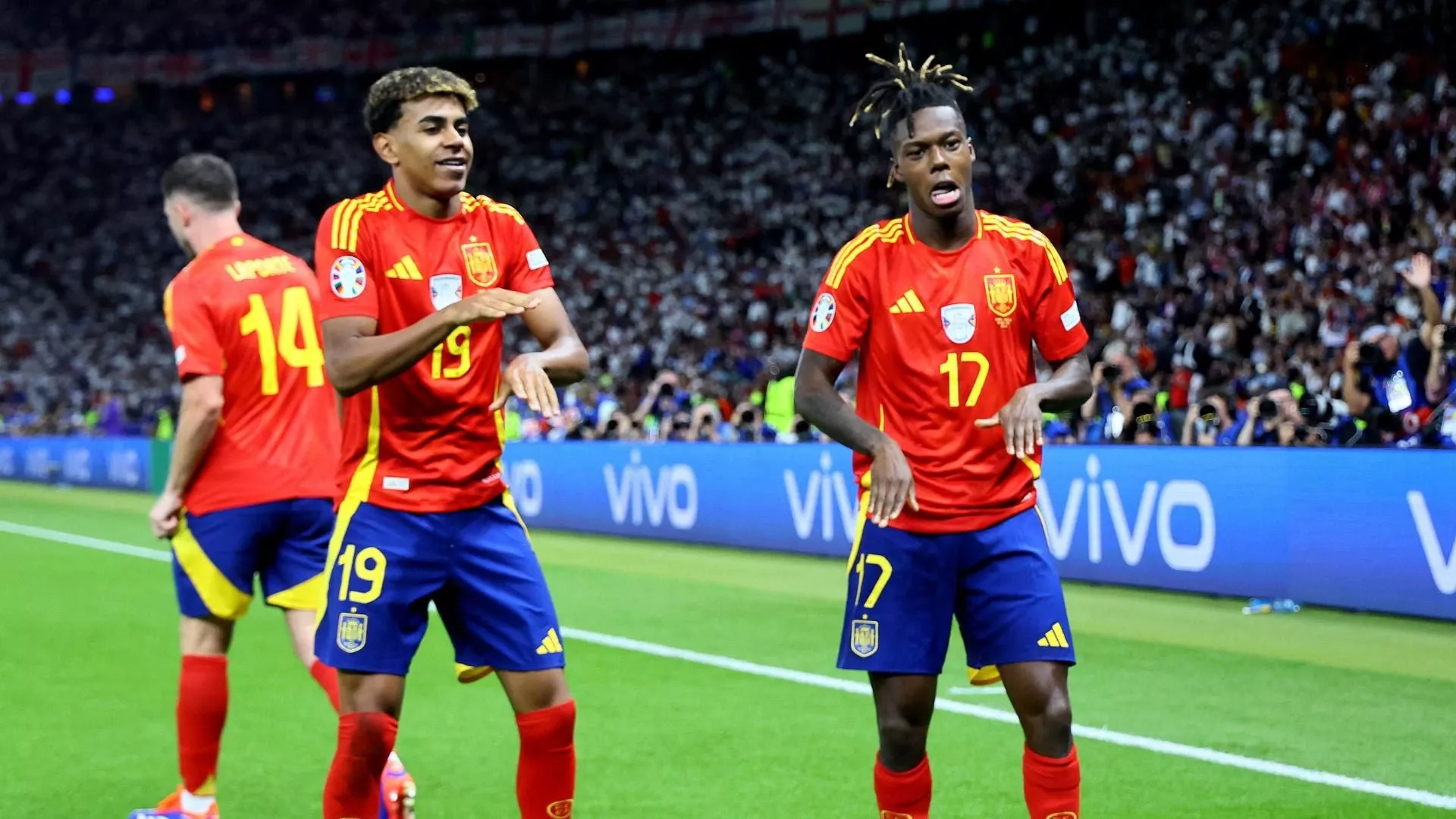 Lamine Yamal and Nico Williams are