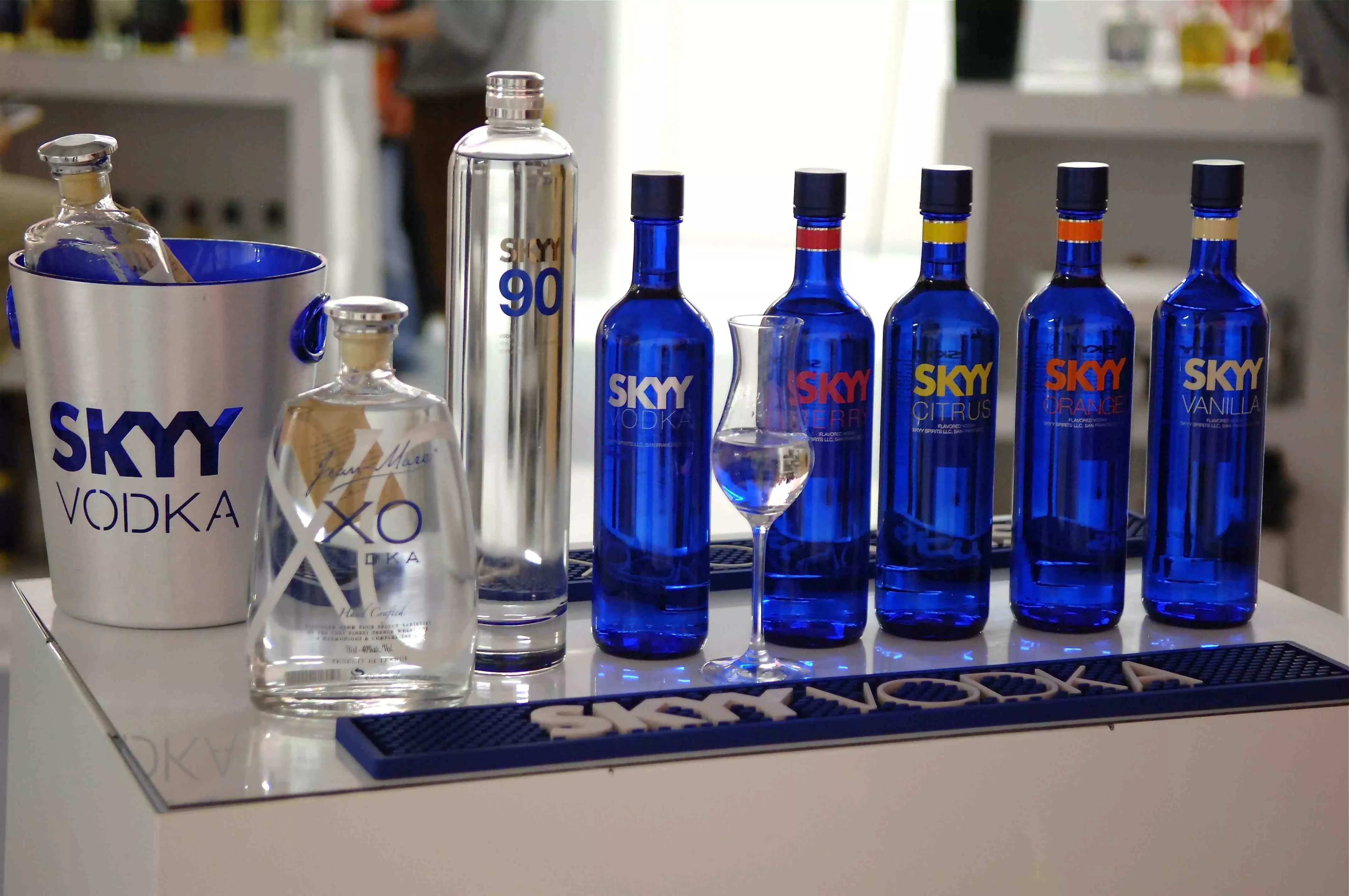 skyy, alcohol, 4K, vodka HD Wallpaper