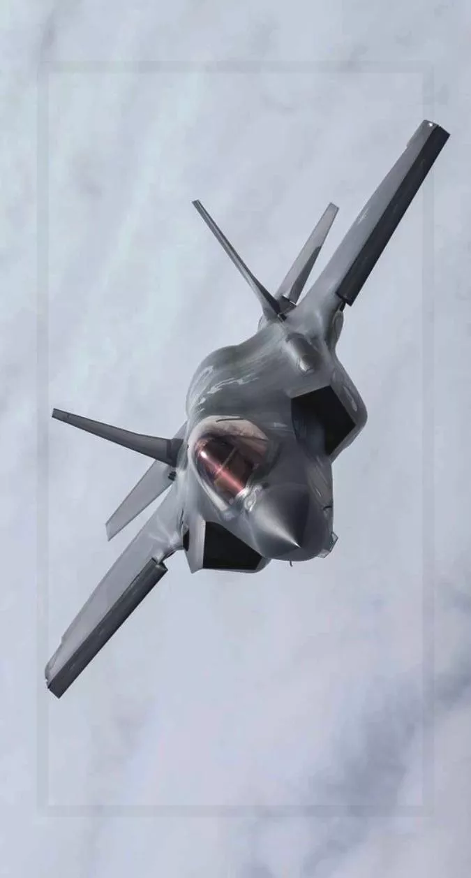 Military Aircraft Wallpaper APK