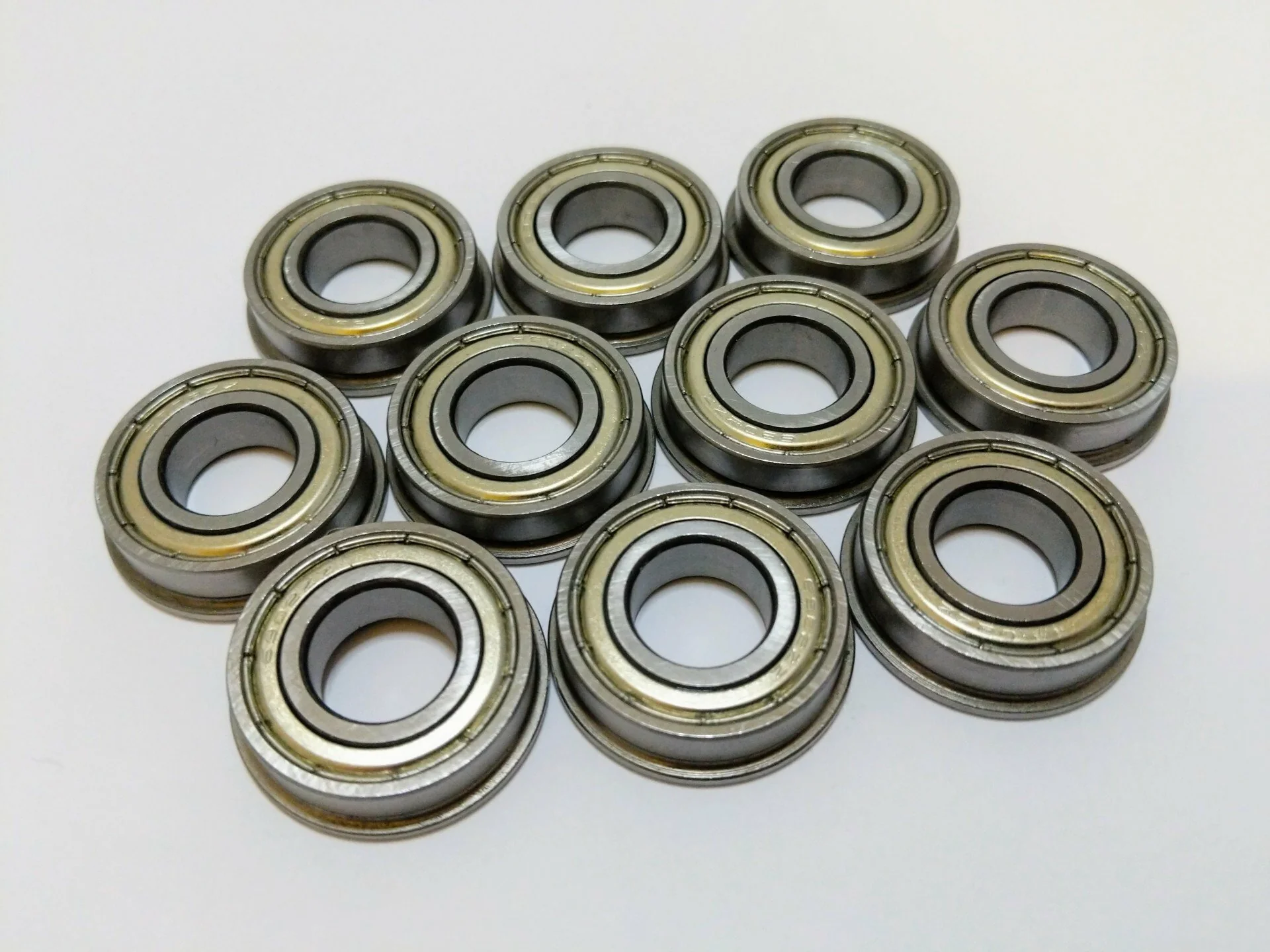 Hex Flanged 13.75mm Round Ball Bearings