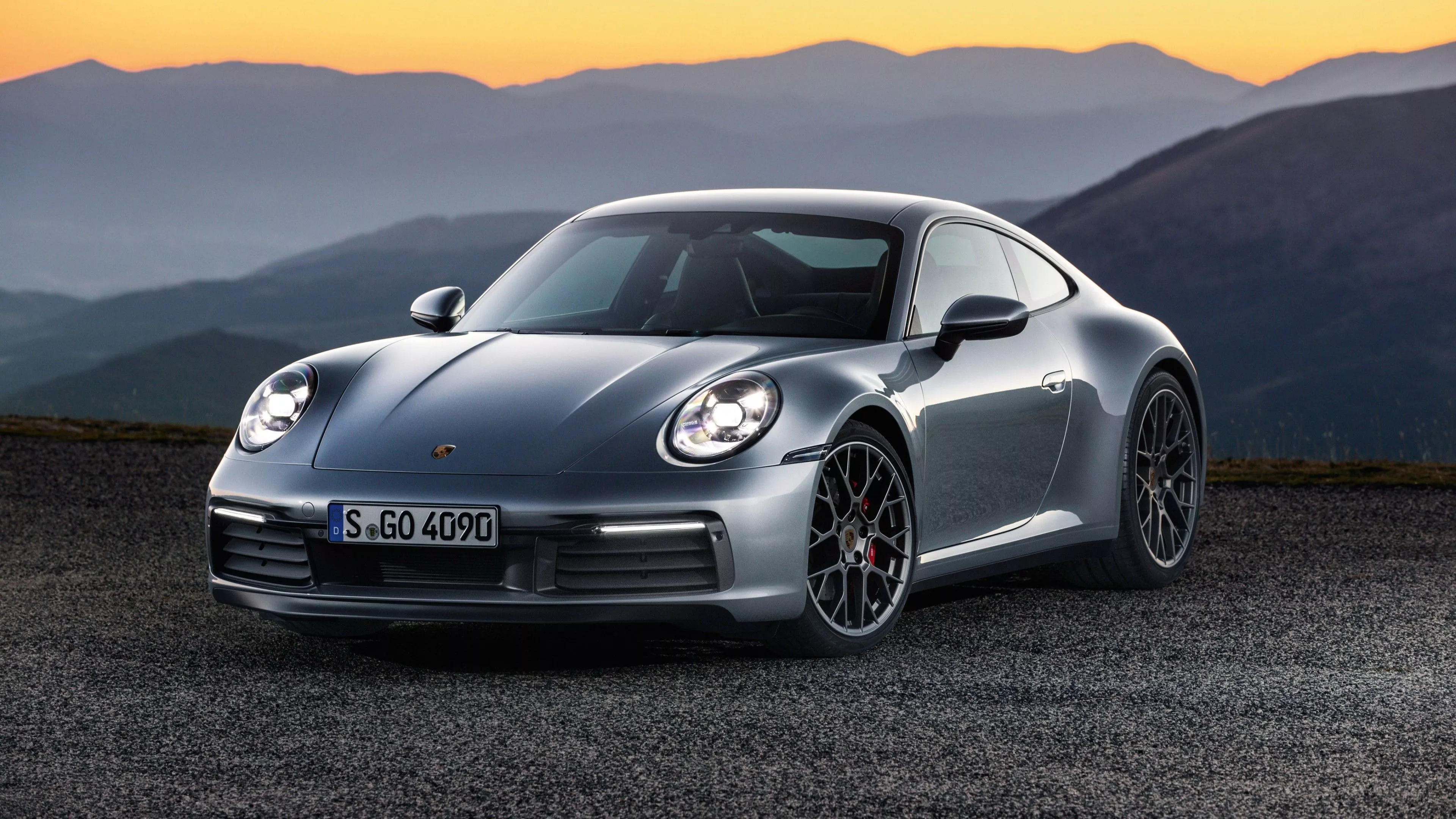 Porsche 911 Carrera 4S 2019 4K