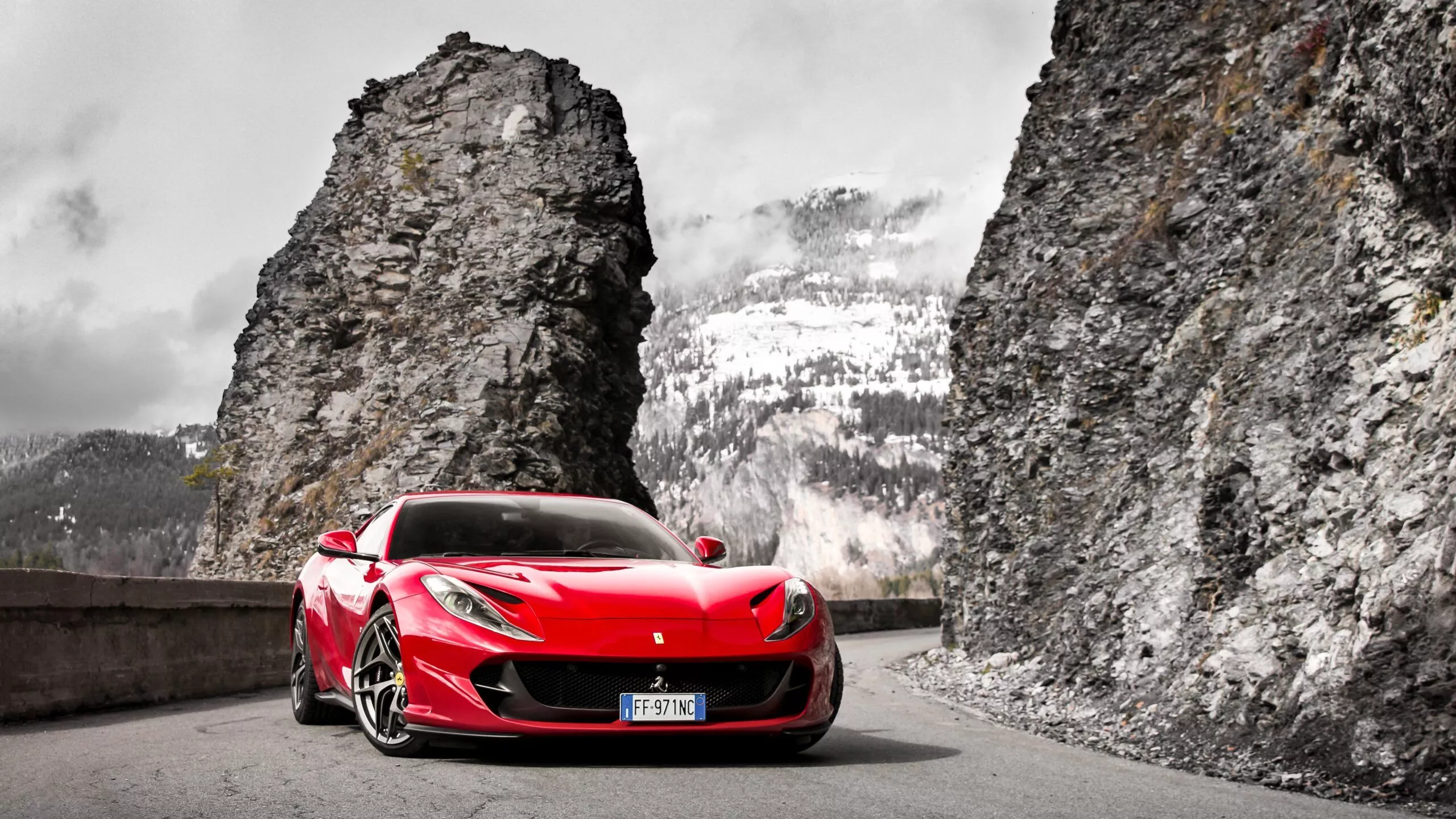 Ferrari 812 Superfast Wallpaper