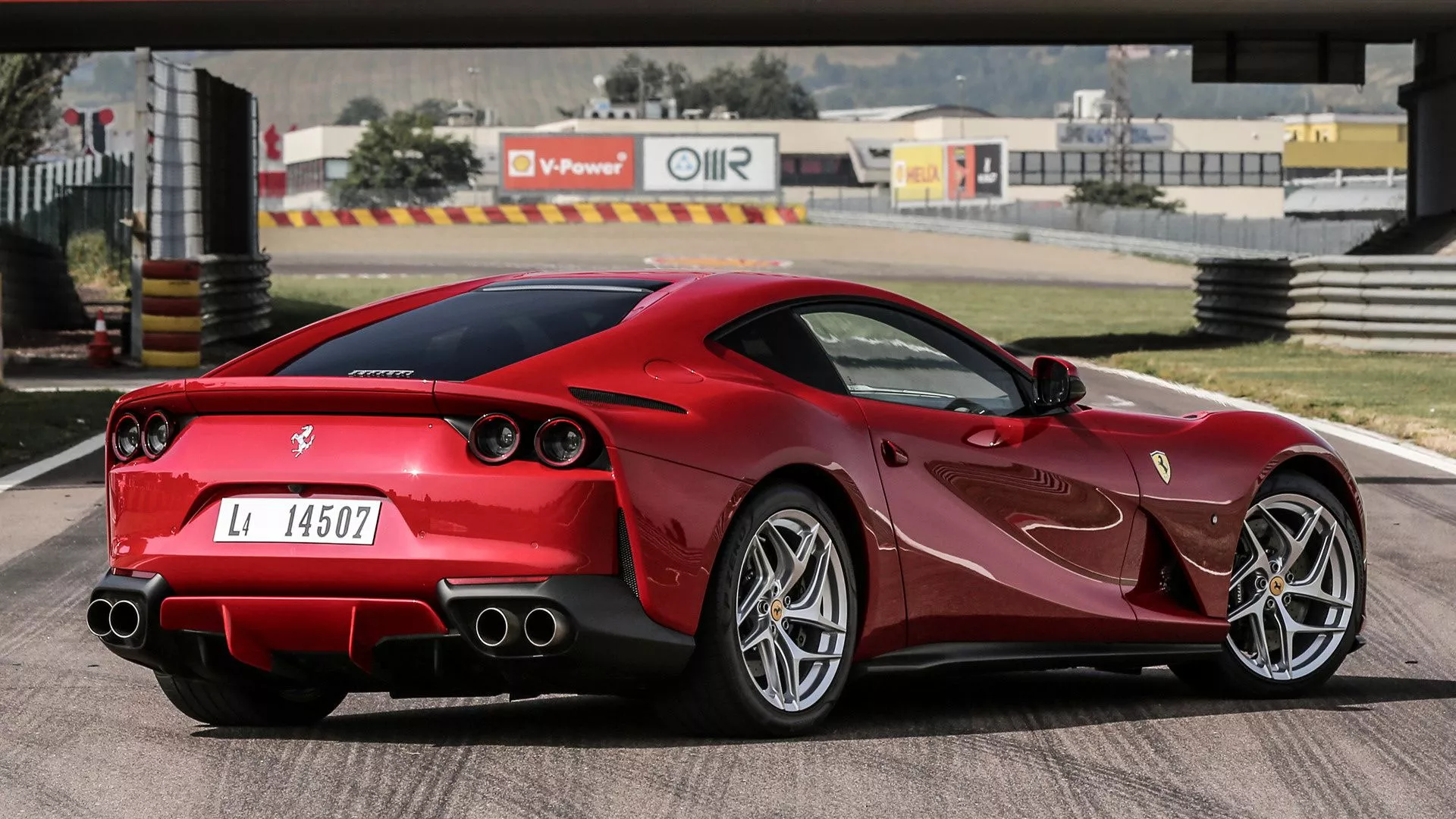 Ferrari 812 Superfast