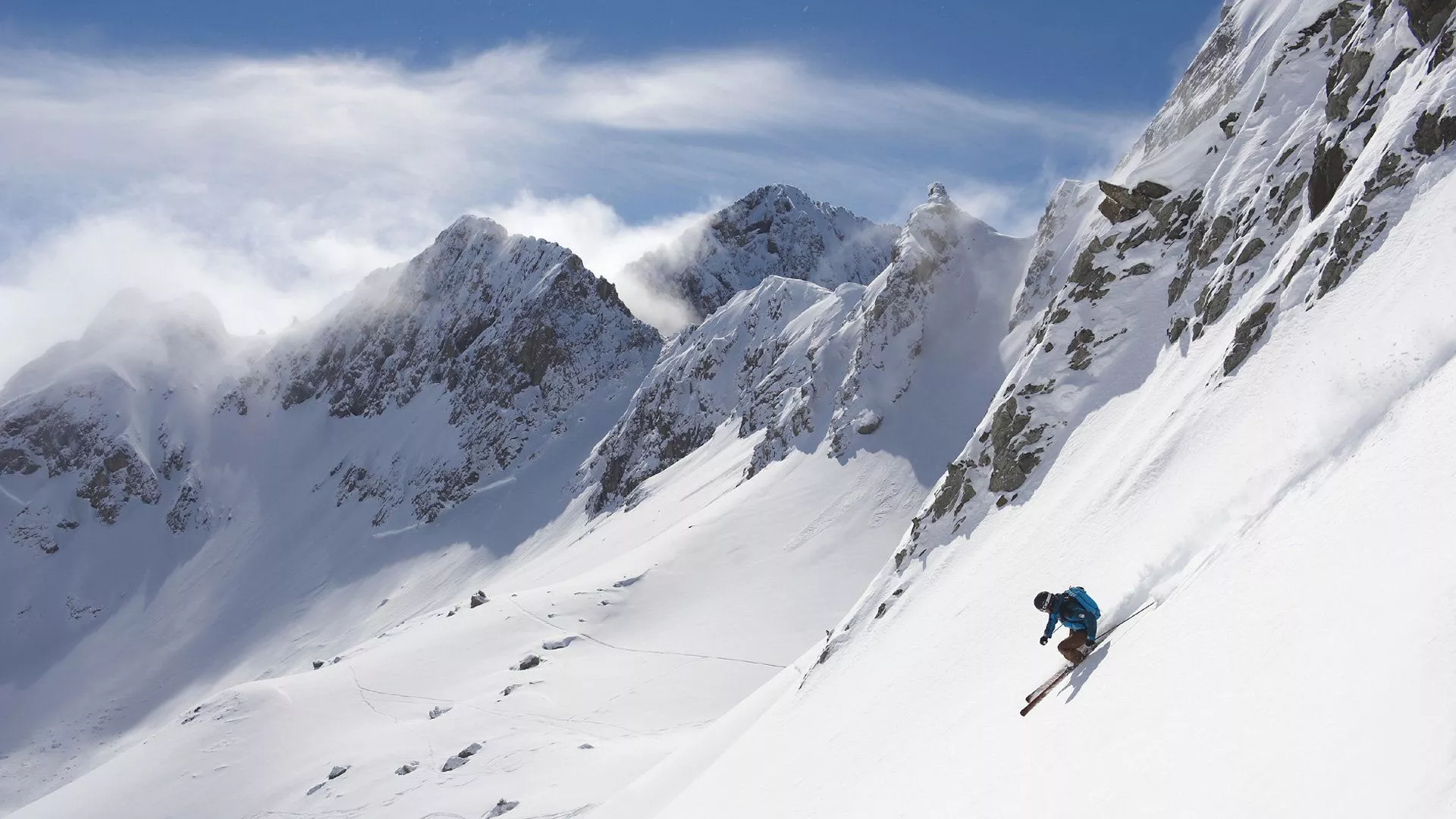 Ski culture on the Arlberg star