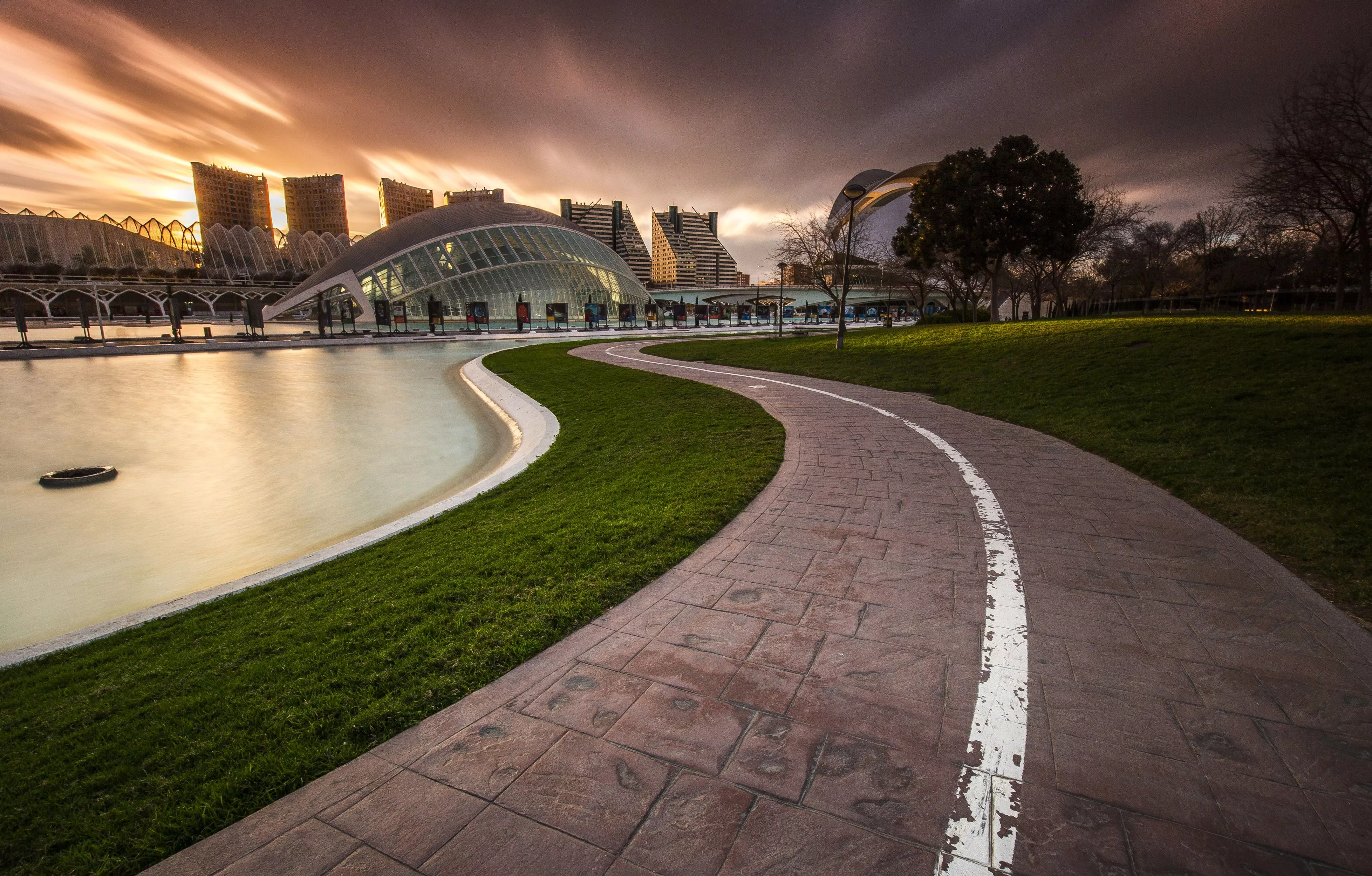 promenade, 4K, lawn, river, Spain, dawn