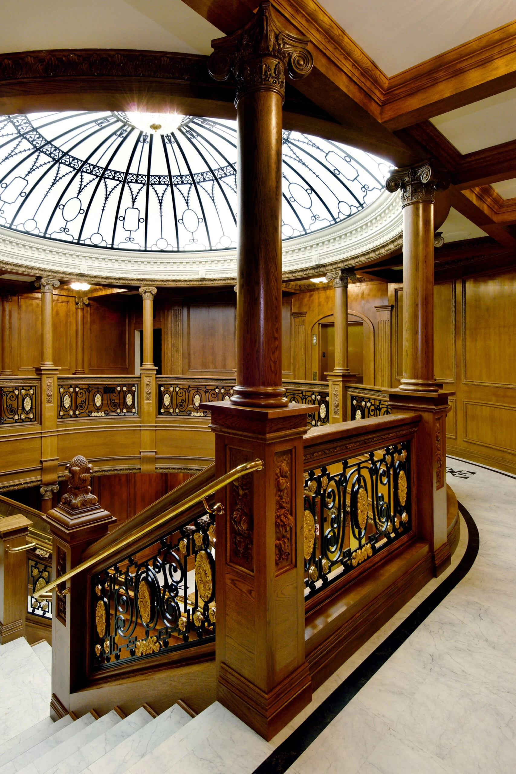 Titanic Interior Pigeon Forge