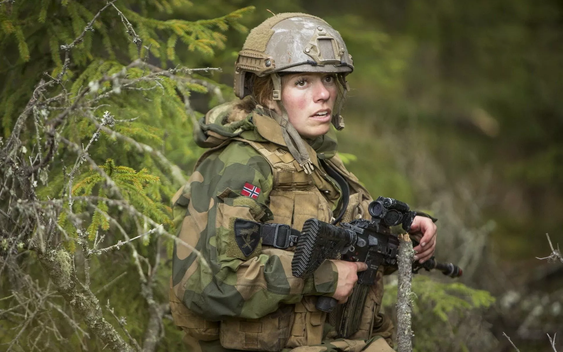 women, army, camouflage, studio Shot