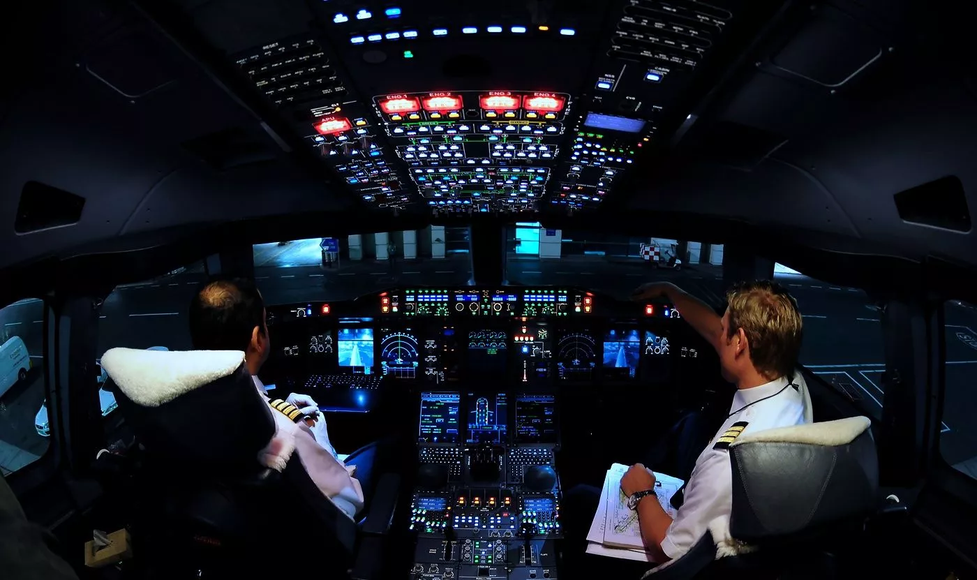 A380 Cockpit Voyage Travel
