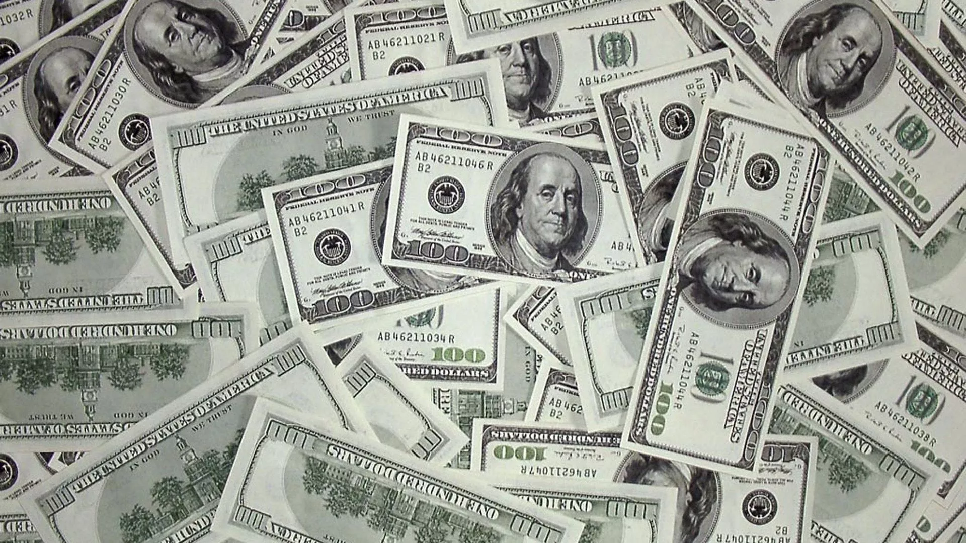 Green And Black Dollars HD Money Wallpaper