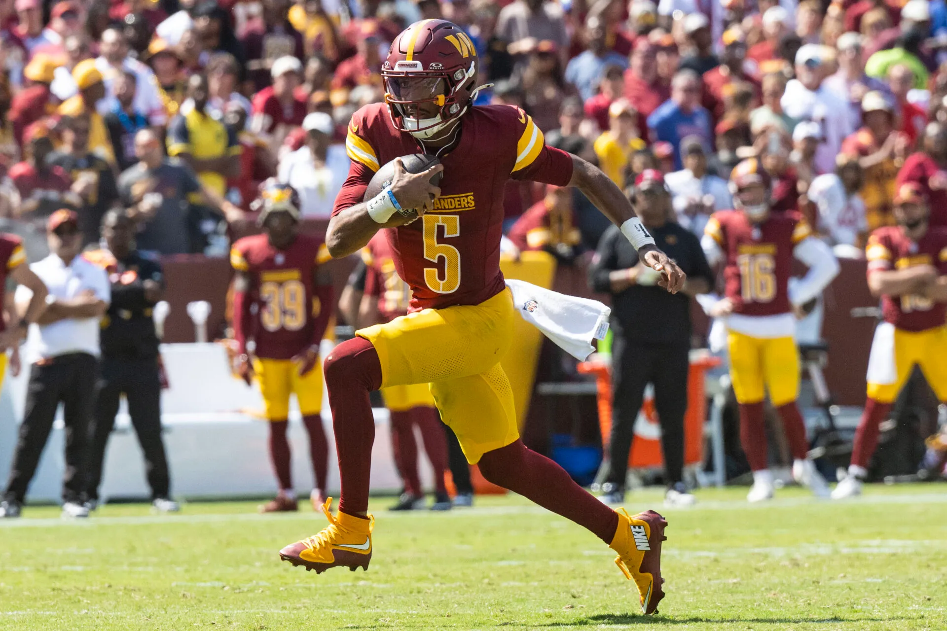 Who Is Commanders QB Jayden Daniels