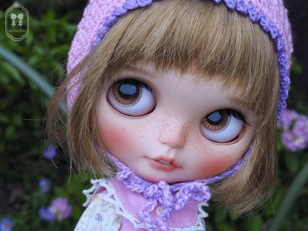 Happy. Custom Blythe Doll by, Little