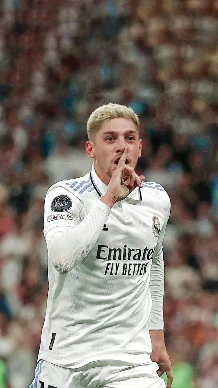 Federico Valverde aesthetic Wallpaper