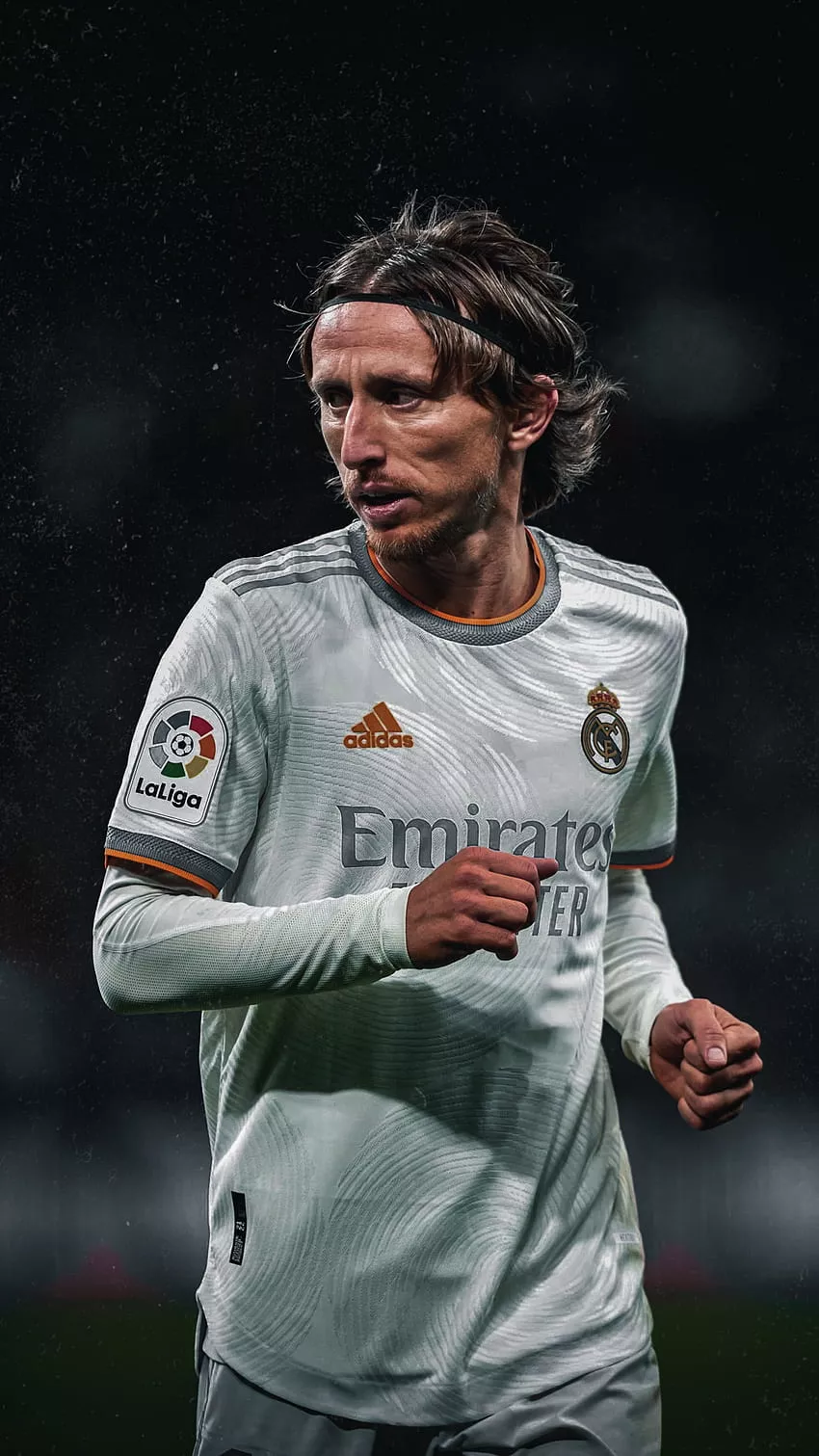 luka modric 2022 HD phone wallpaper