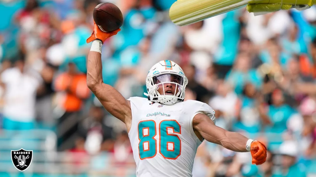 Photos: New Raiders WR Mack Hollins