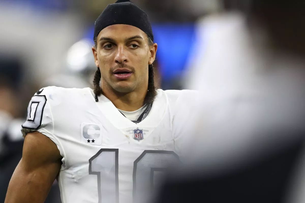 Falcons WR Mack Hollins delivers great
