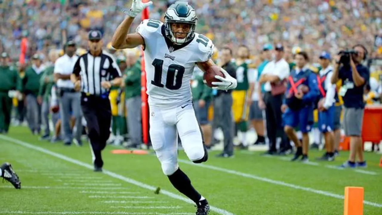 WR Mack Hollins Caps First Drive In Style